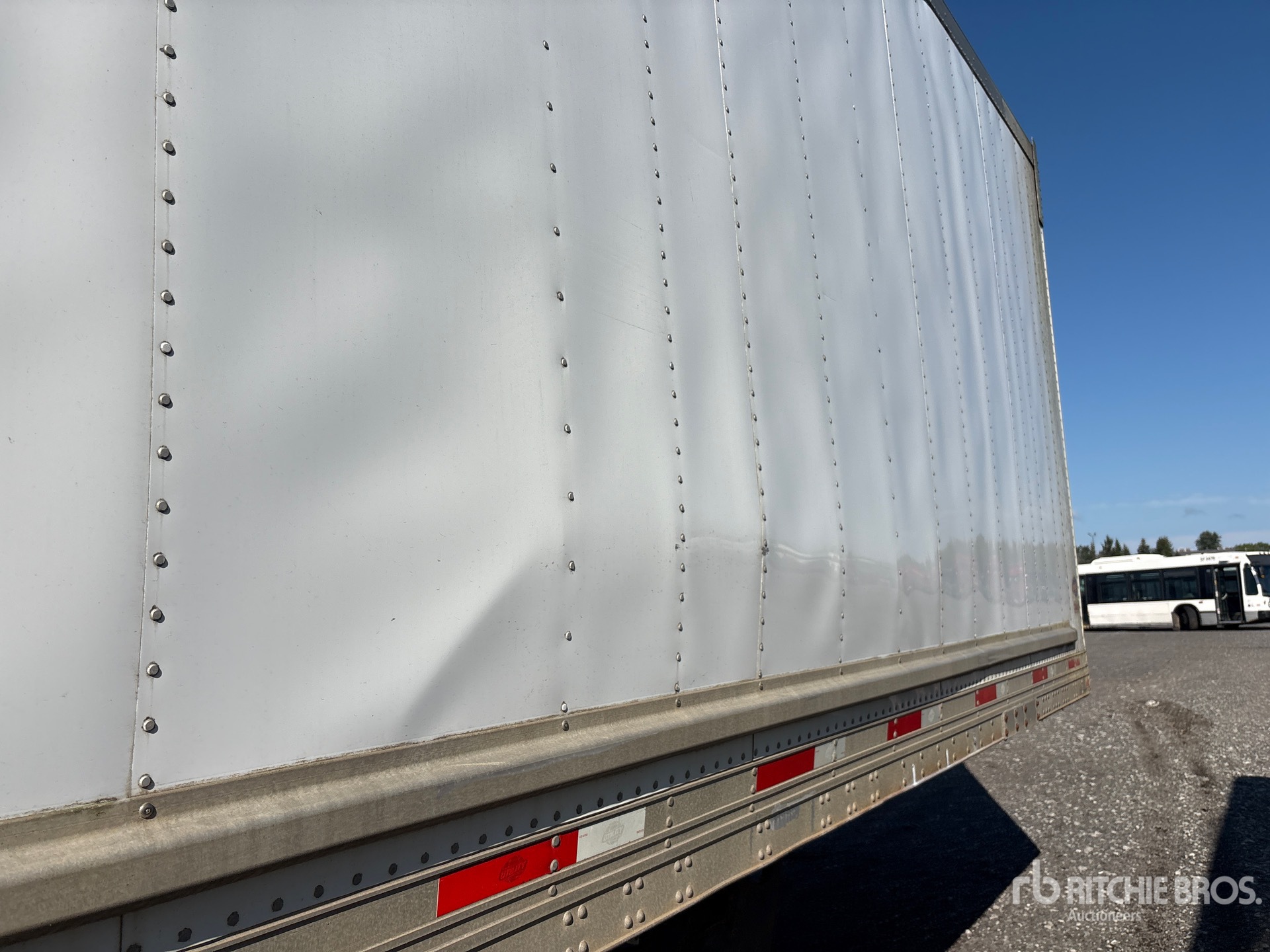 2009 Utility 53 FT X 102 IN T/A
