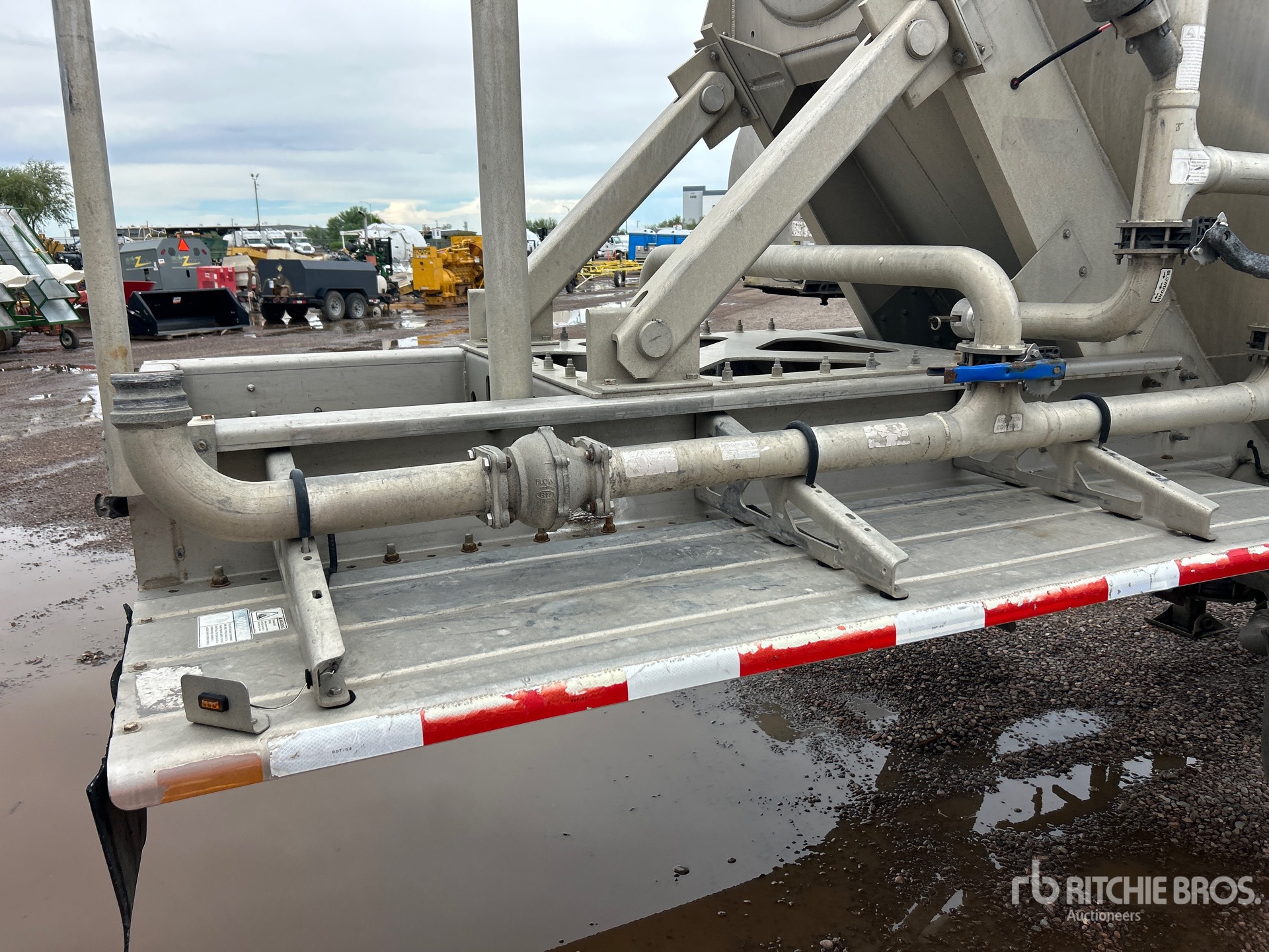 2018 Heil 1040 CFT T/A
