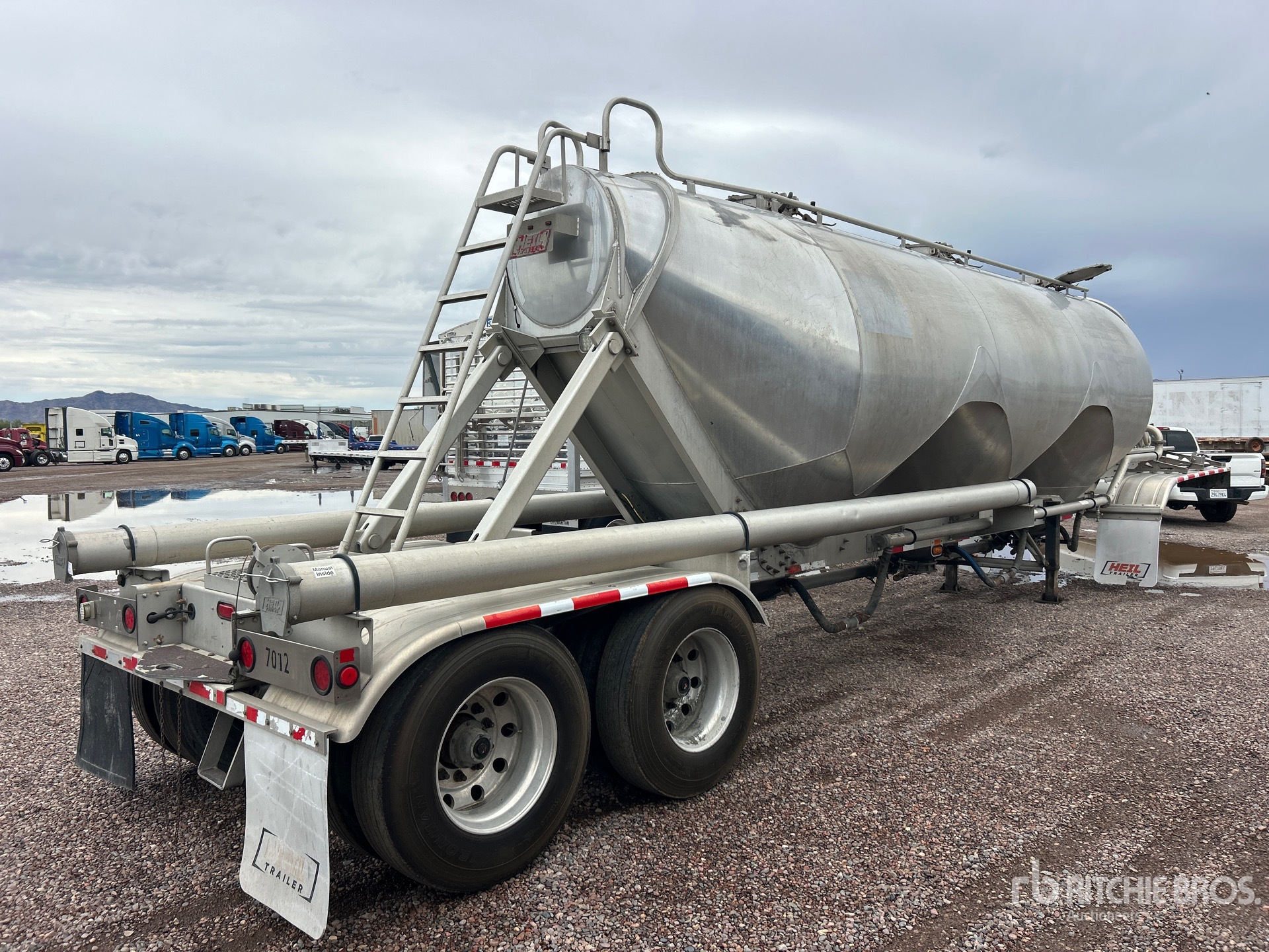 2018 Heil 1040 CFT T/A