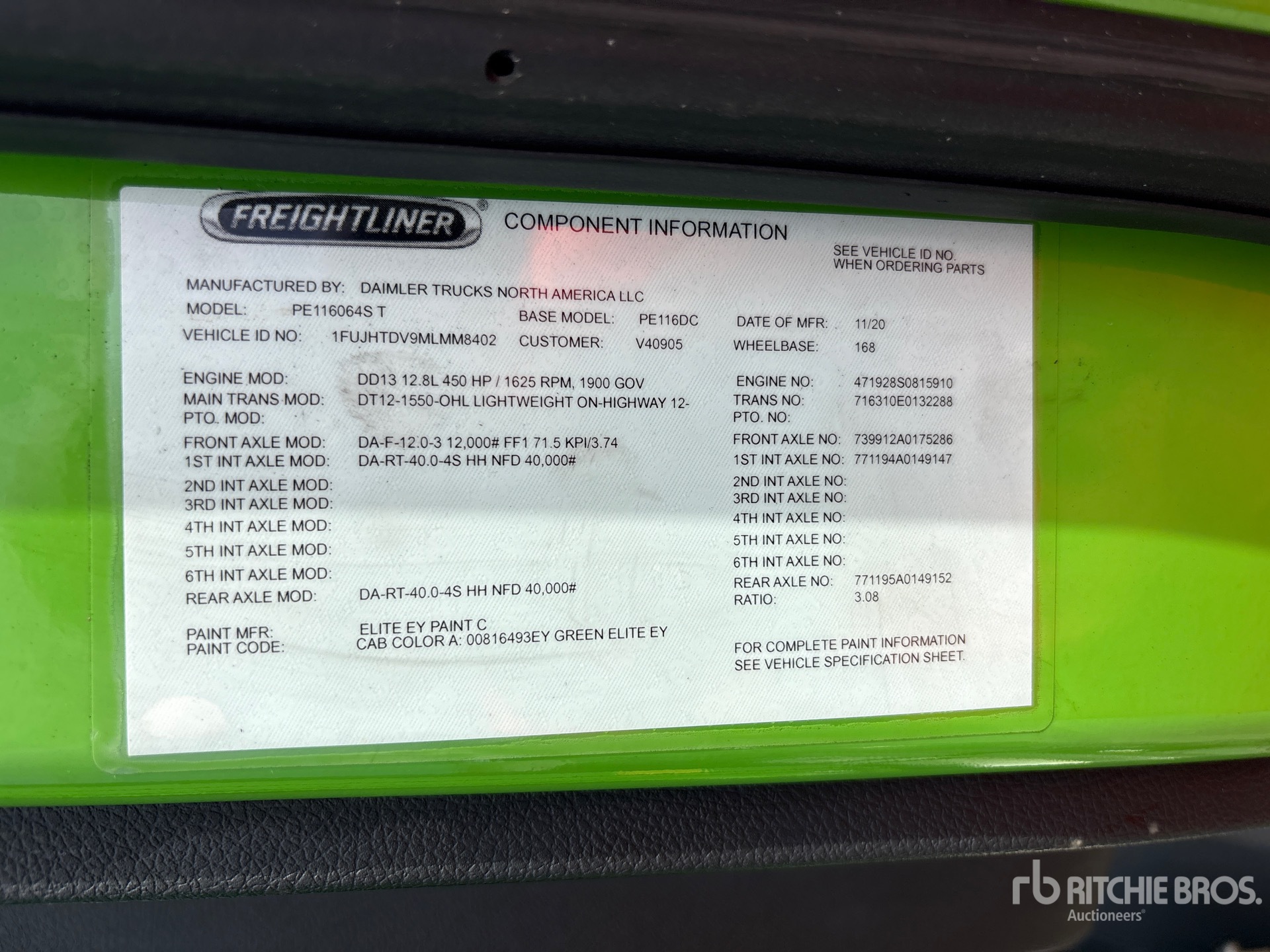 2021 Freightliner CASCADIA 116