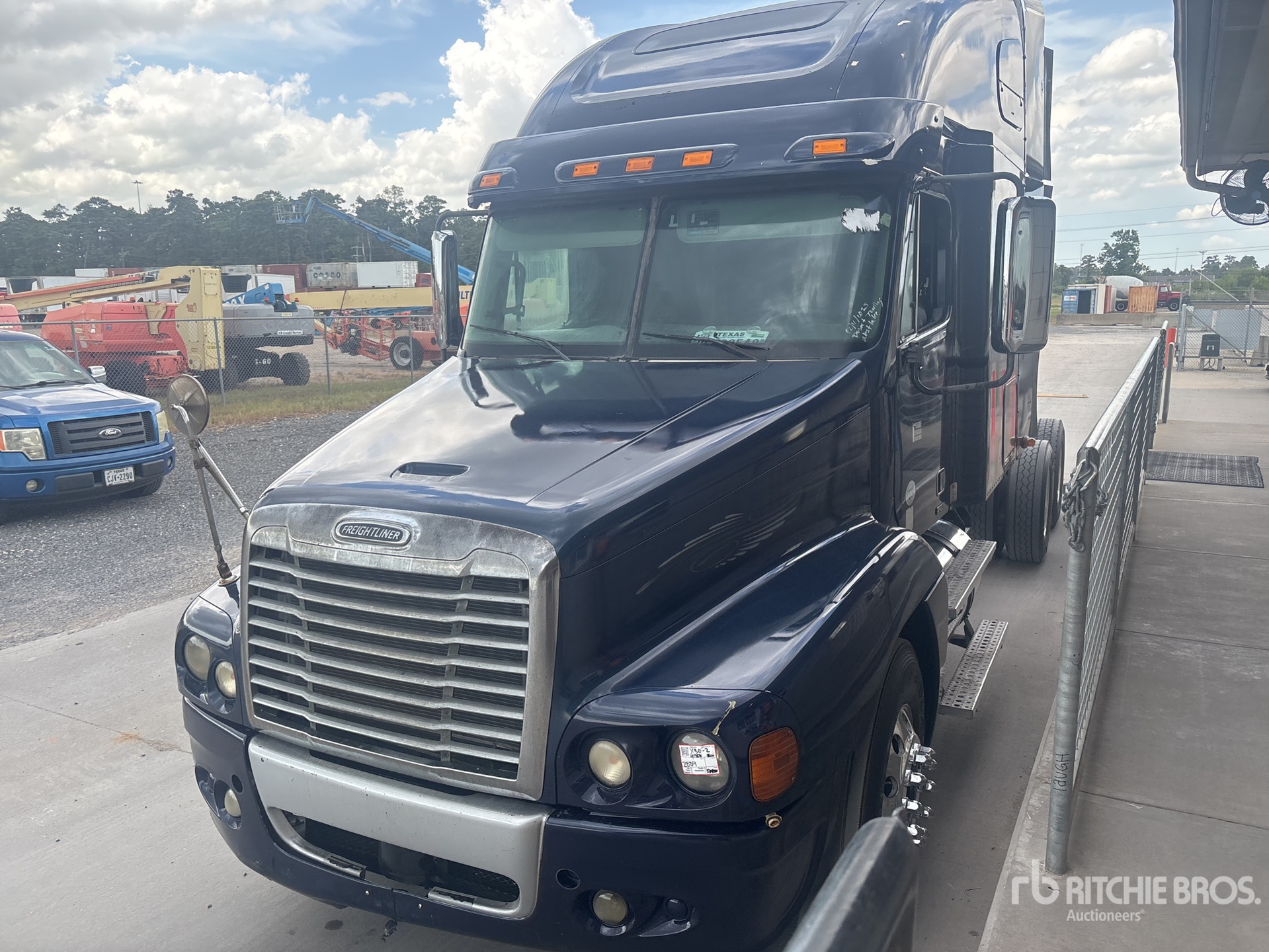 2008 Freightliner CENTURY CLASS C