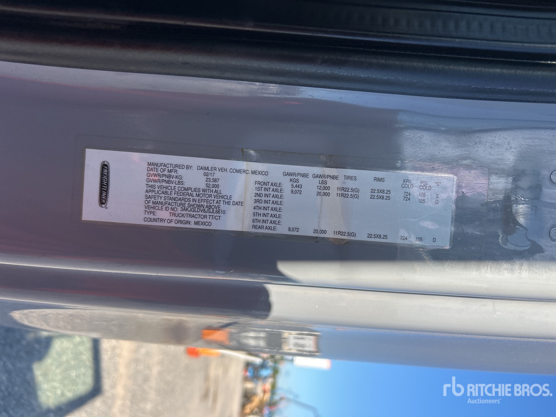 2018 Freightliner CASCADIA 125
