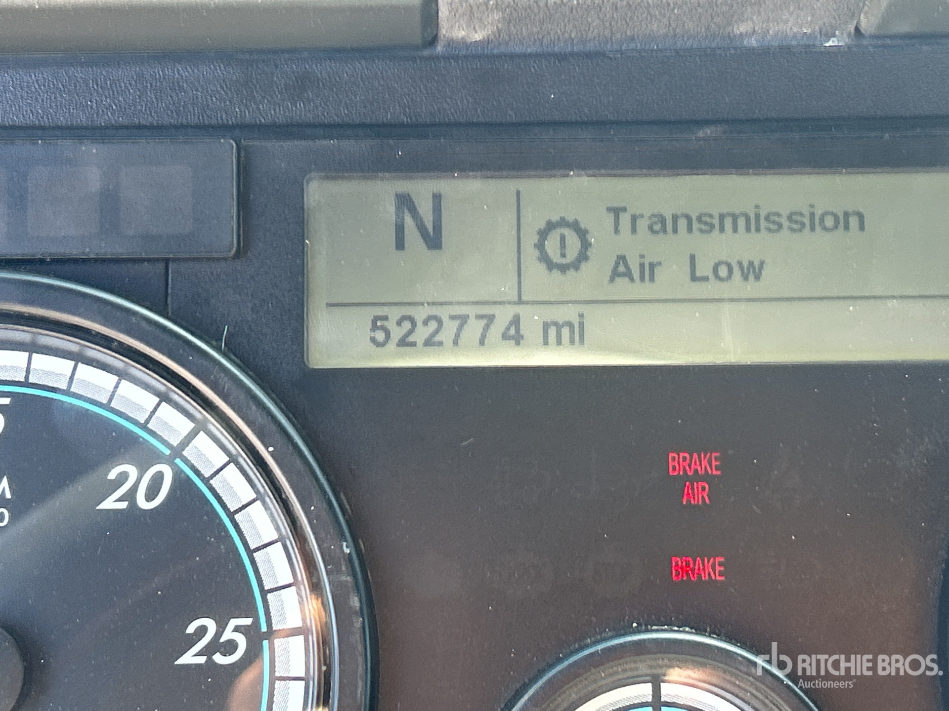 2016 Freightliner CASCADIA 125