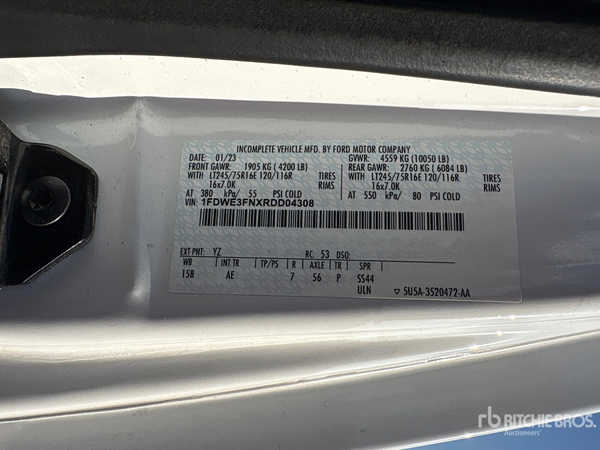 2024 Ford E-350