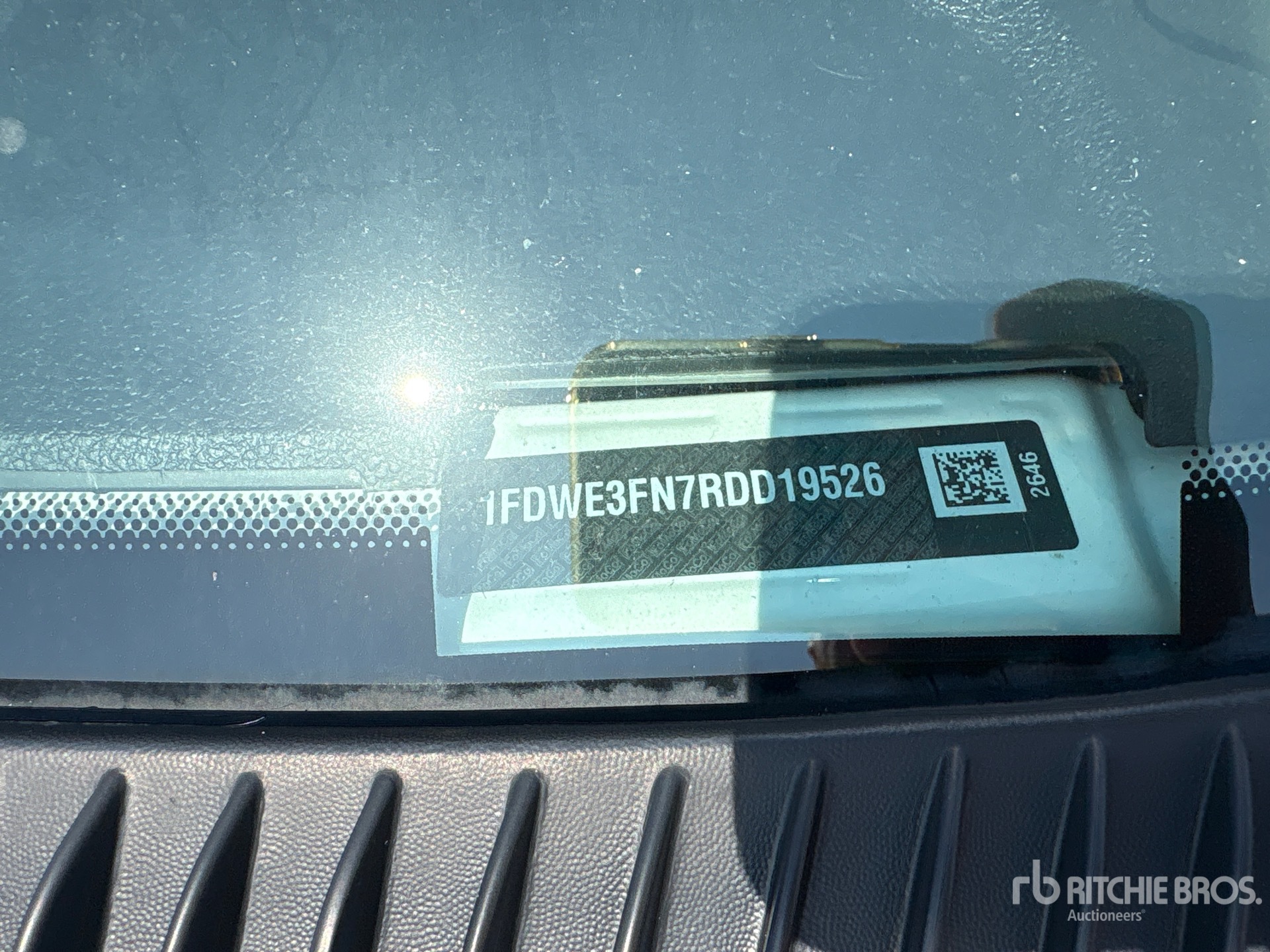 2024 Ford E-350