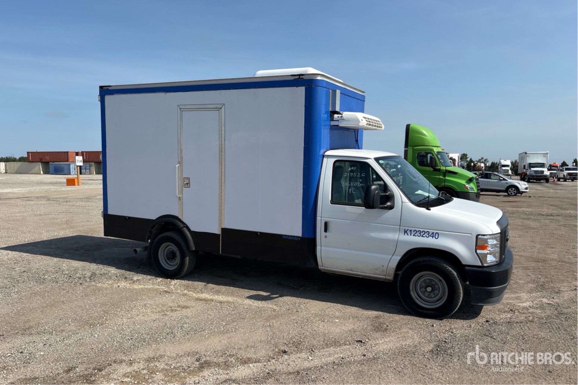 2024 Ford E-350