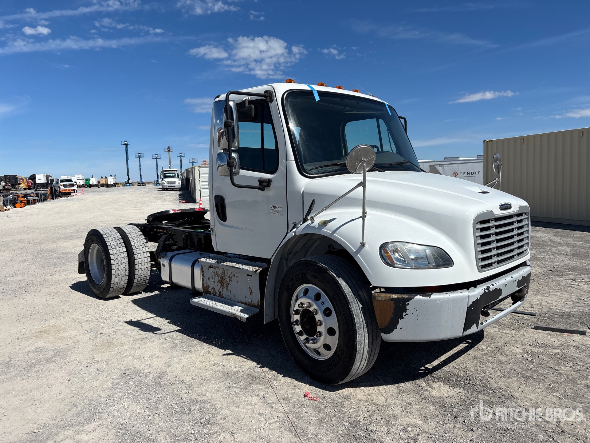 2019 Freightliner M2 106