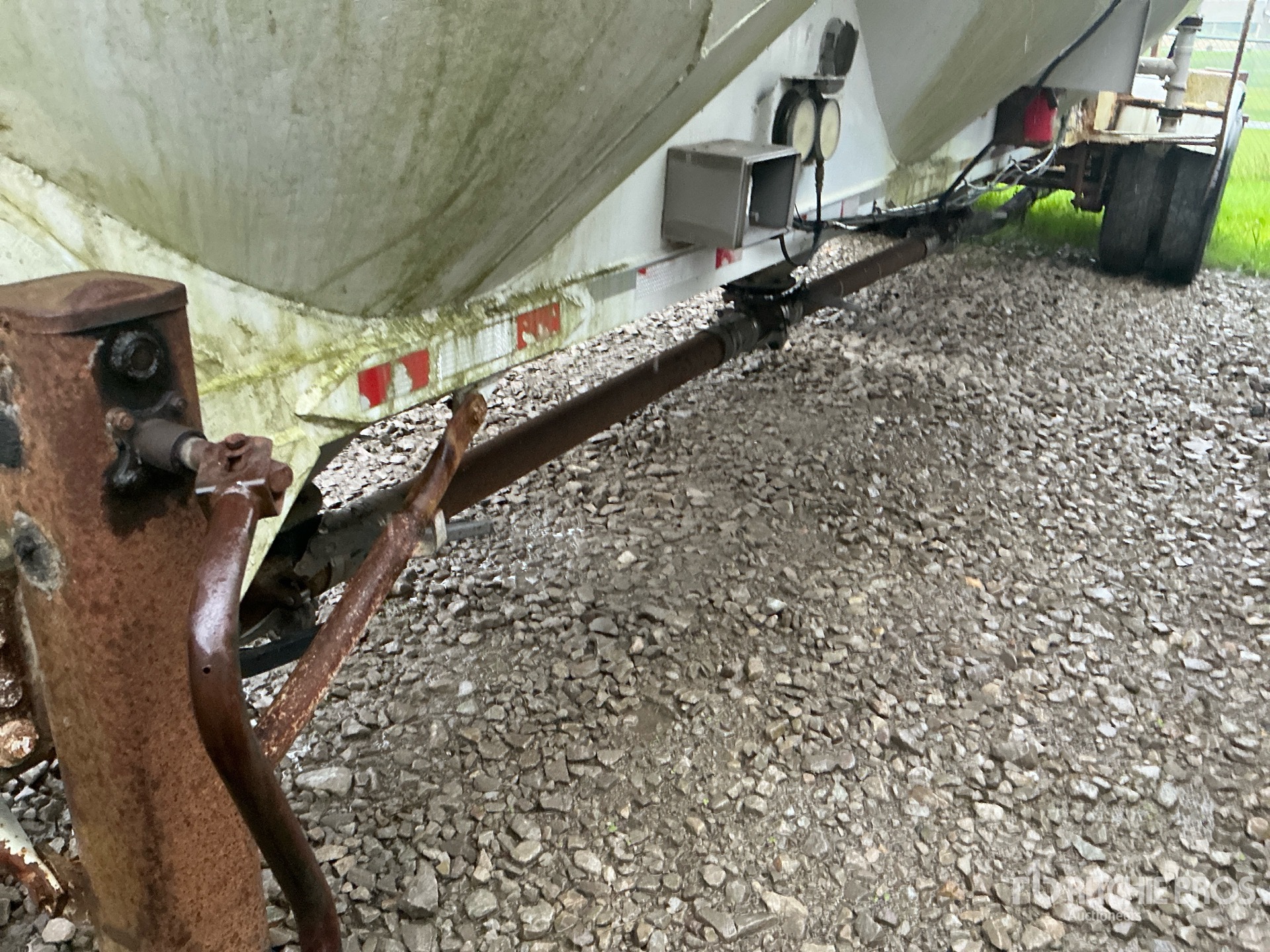 1979 Fruehauf 1000 CFT T/A (INOPERABLE)