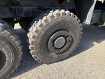 Chassis with Right Center Drive Tires