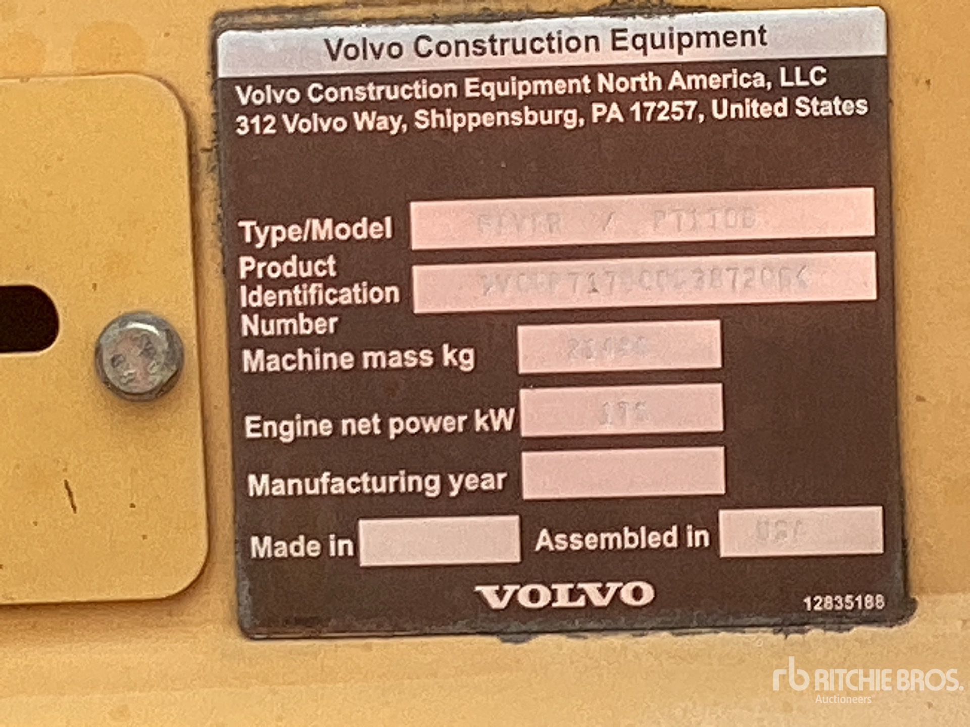 2017 Volvo P7170B