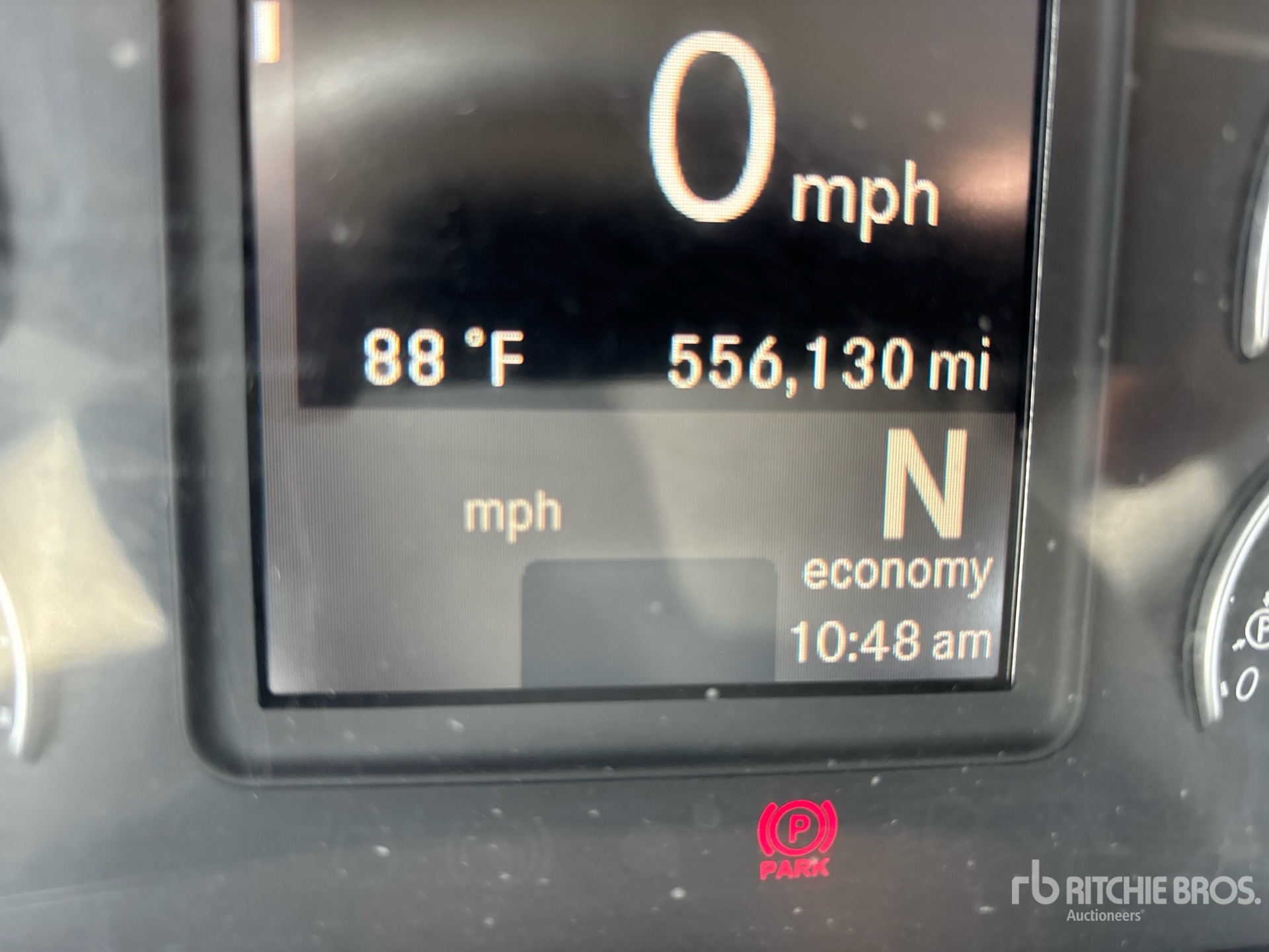 2019 Freightliner CASCADIA 116