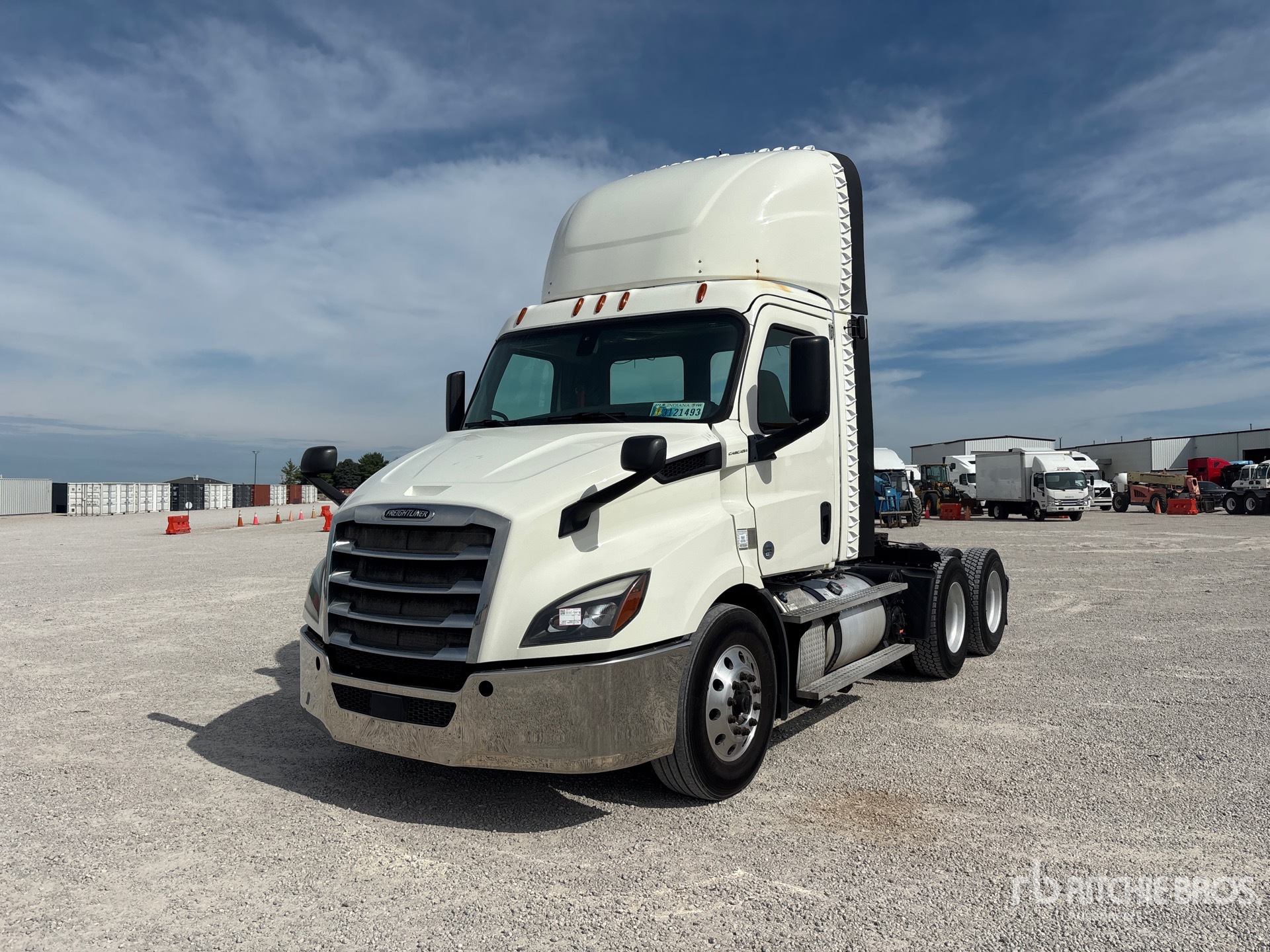 2019 Freightliner CASCADIA 116