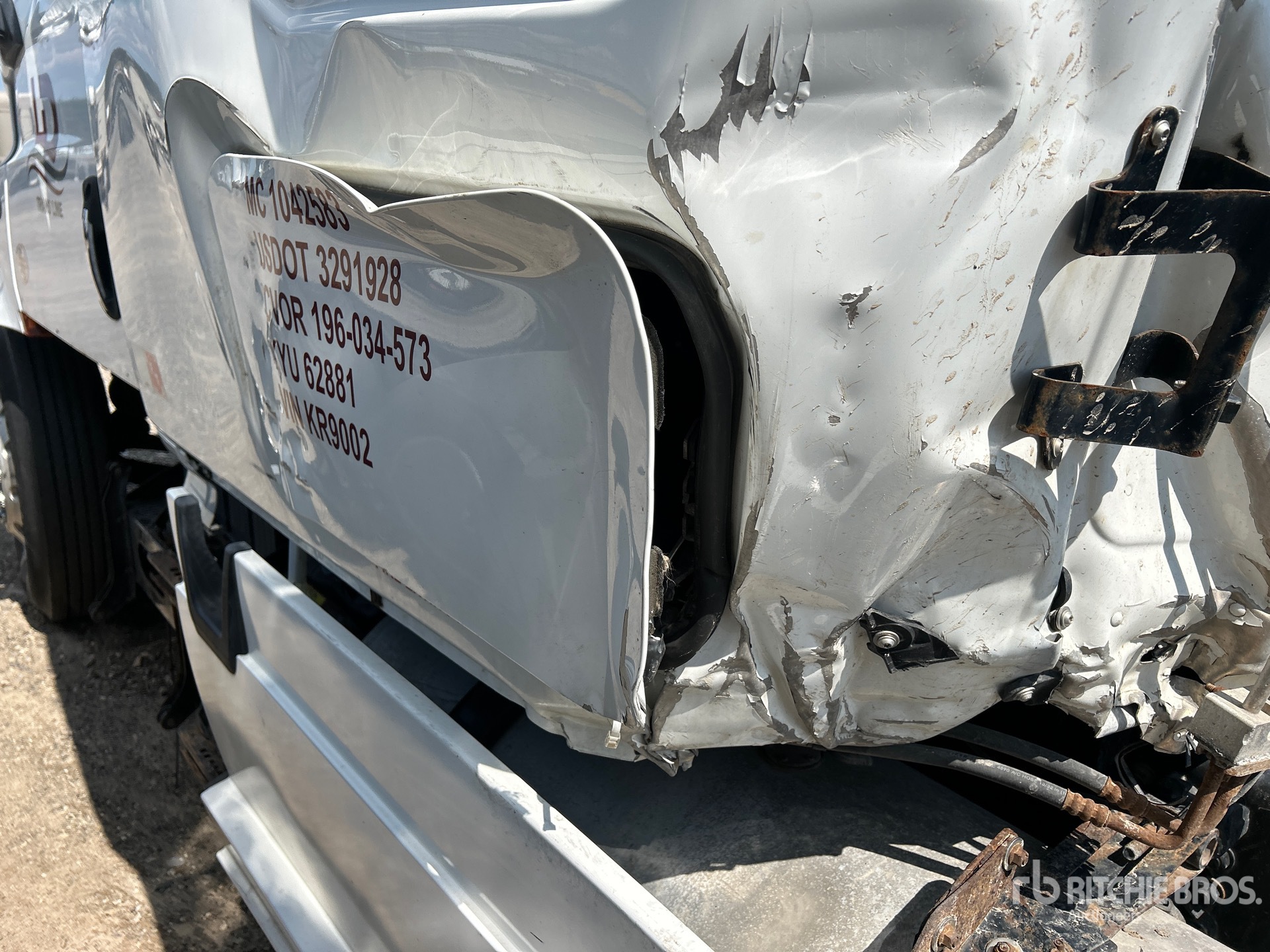 2019 Freightliner CASCADIA 126