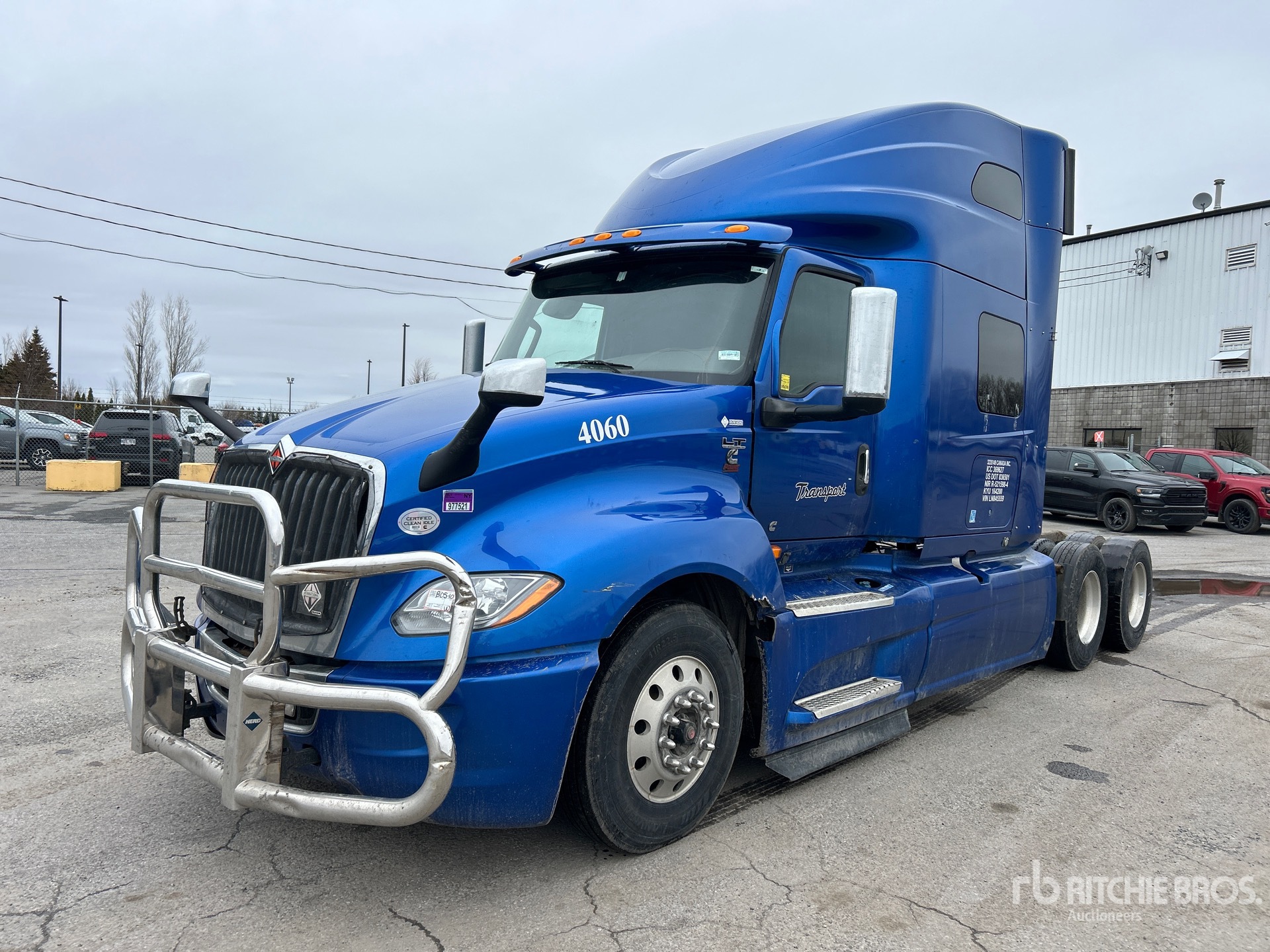 Photo of 2019 International LT625
