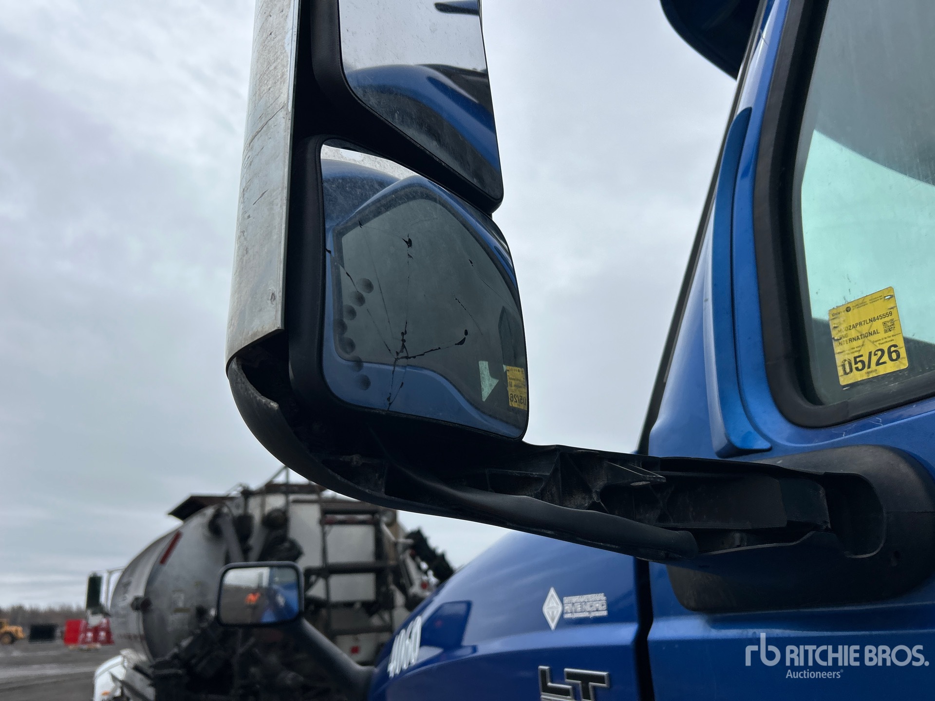 2019 International LT625