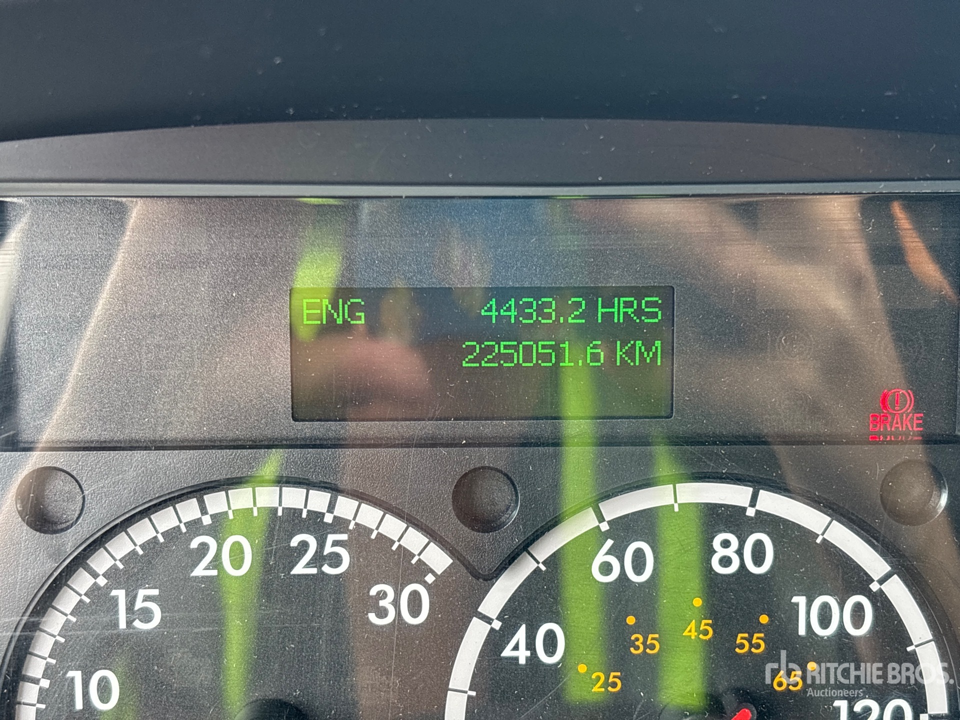 2018 Freightliner M2 106