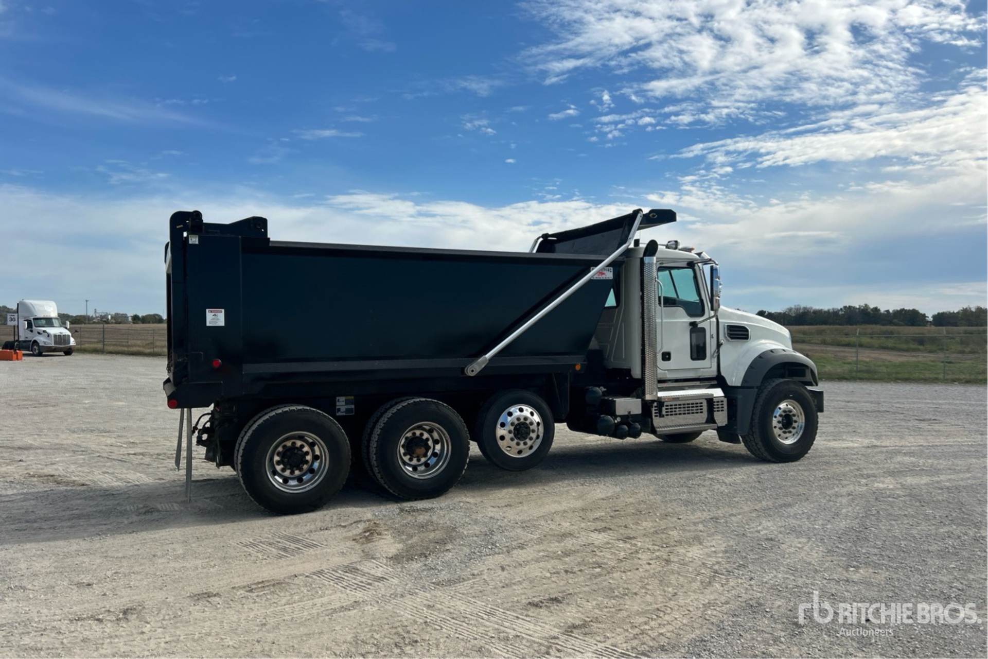 2026 Mack GRANITE