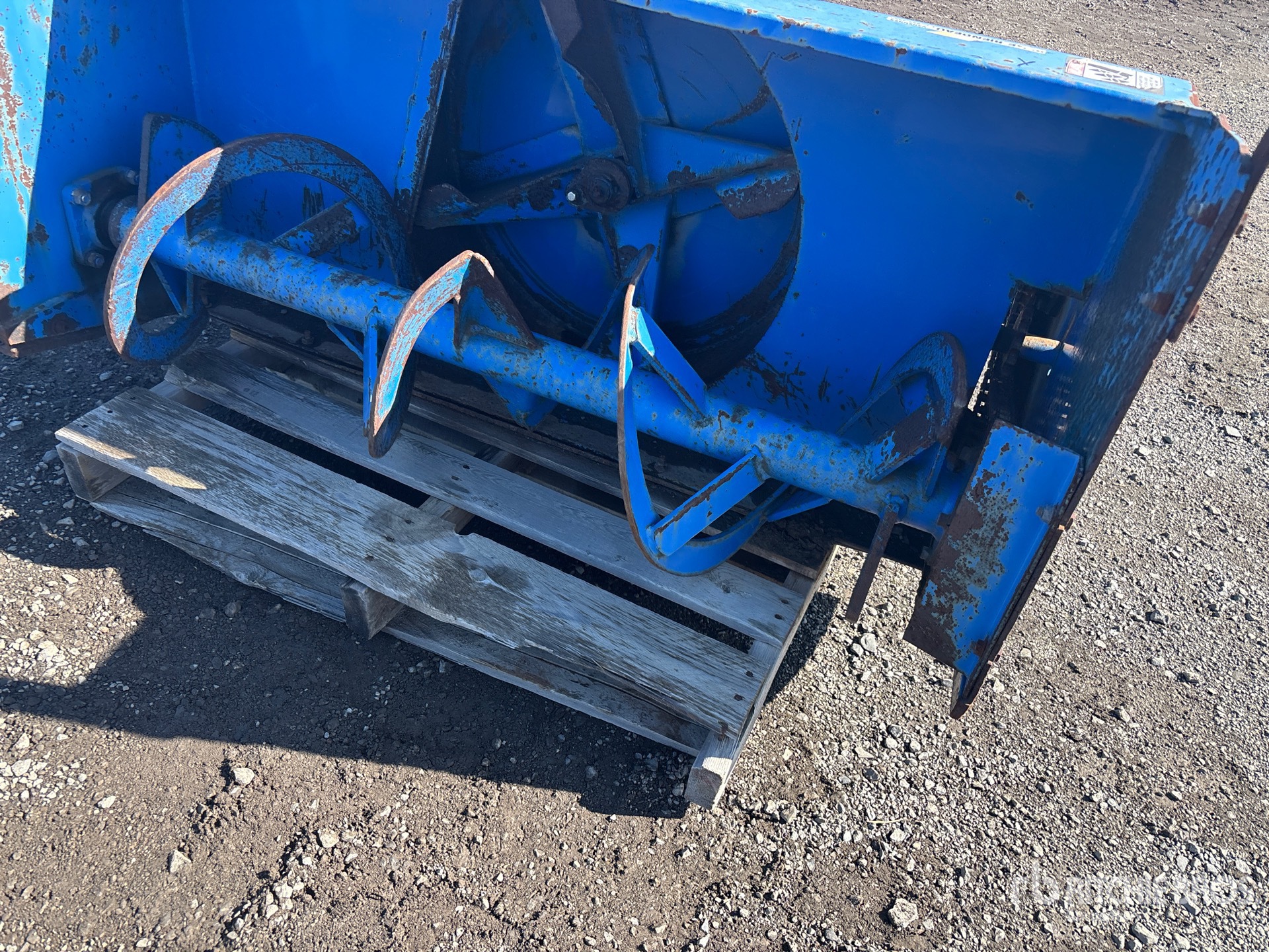 New Holland 716D