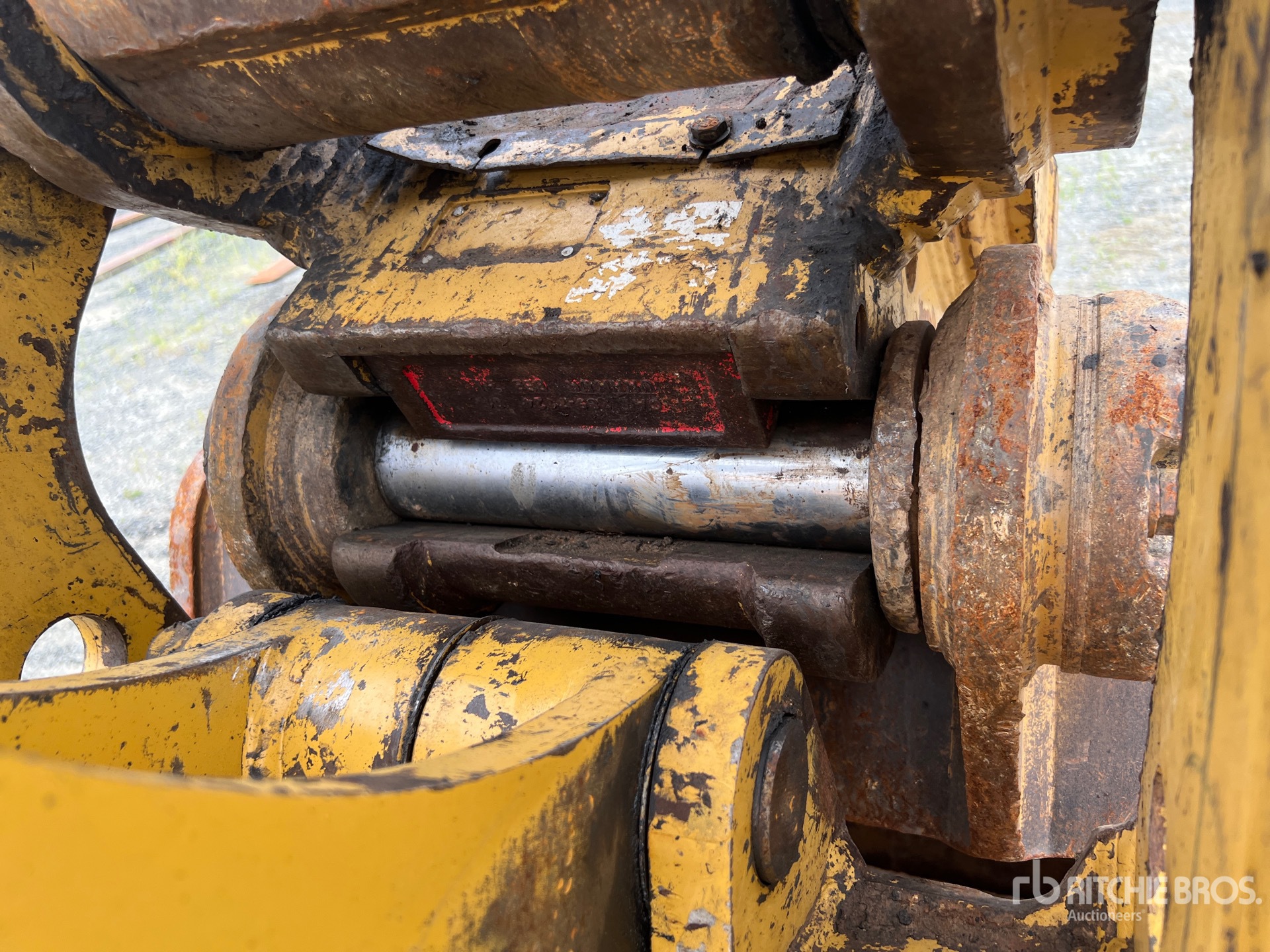 2015 Caterpillar 323F L