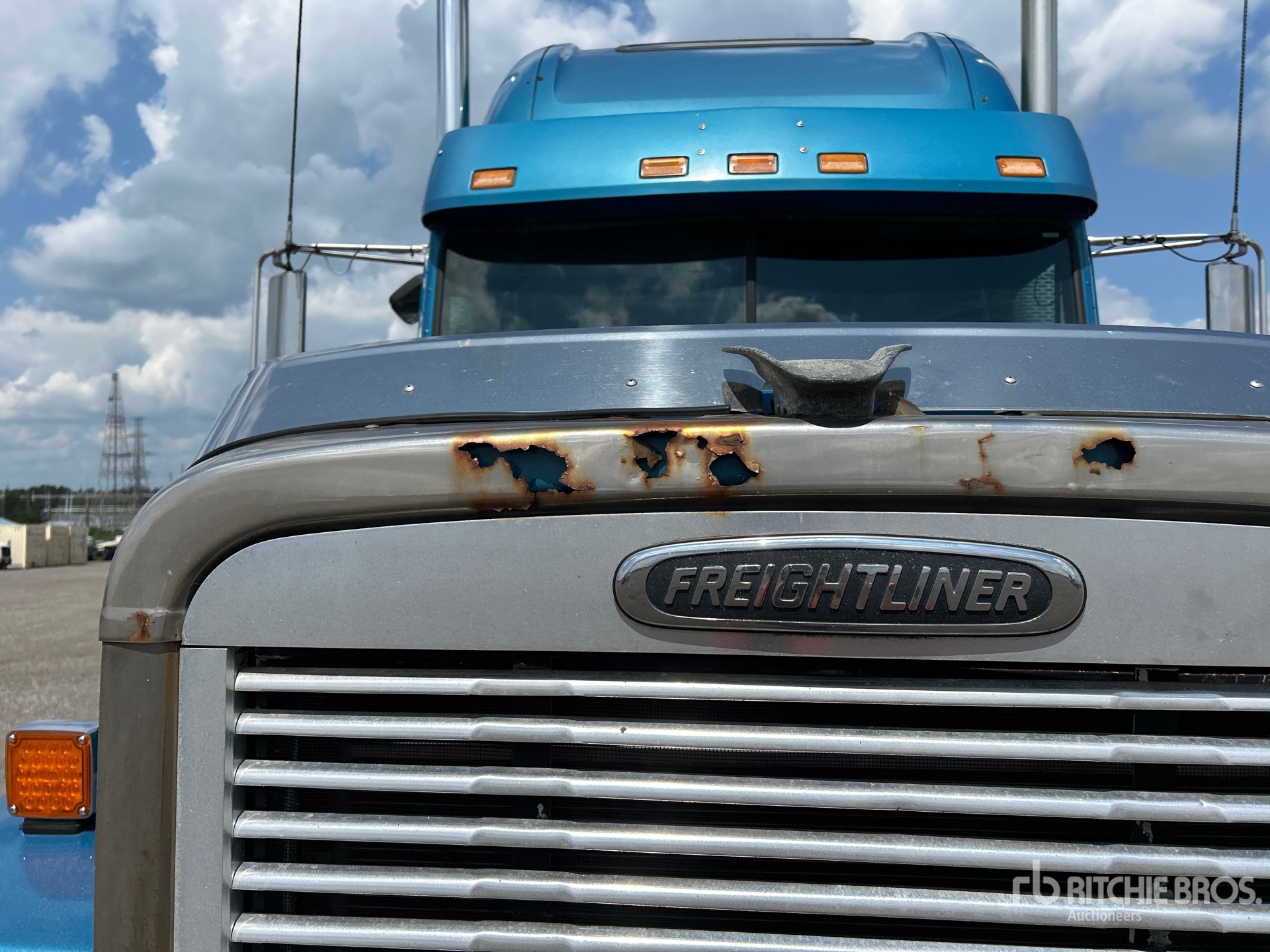 2009 Freightliner CLASSIC 120