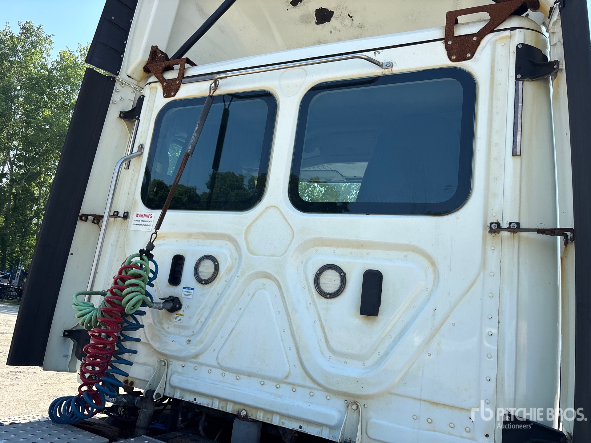2018 Freightliner CASCADIA 125