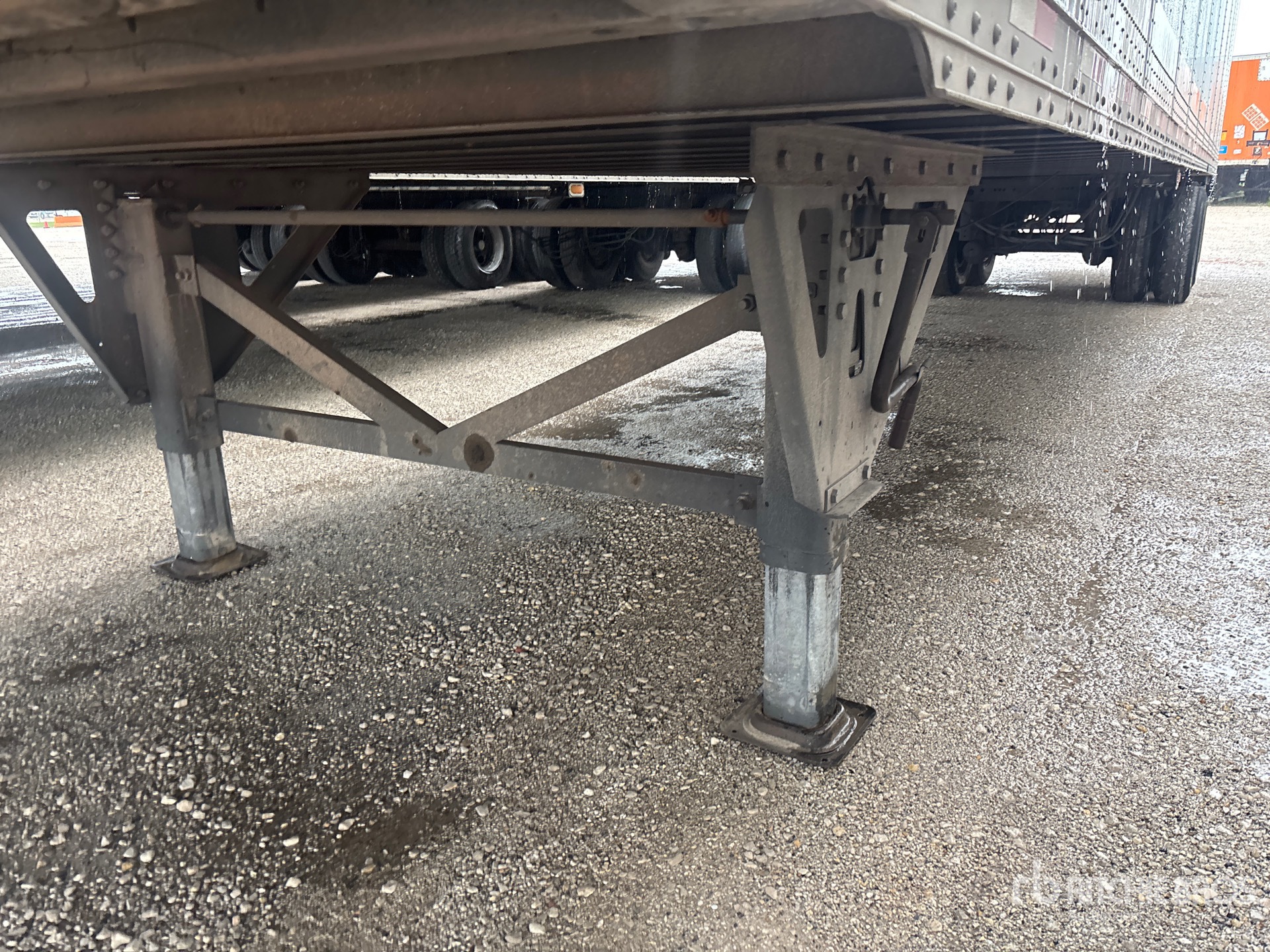 2023 Hyundai V12530152-AJS