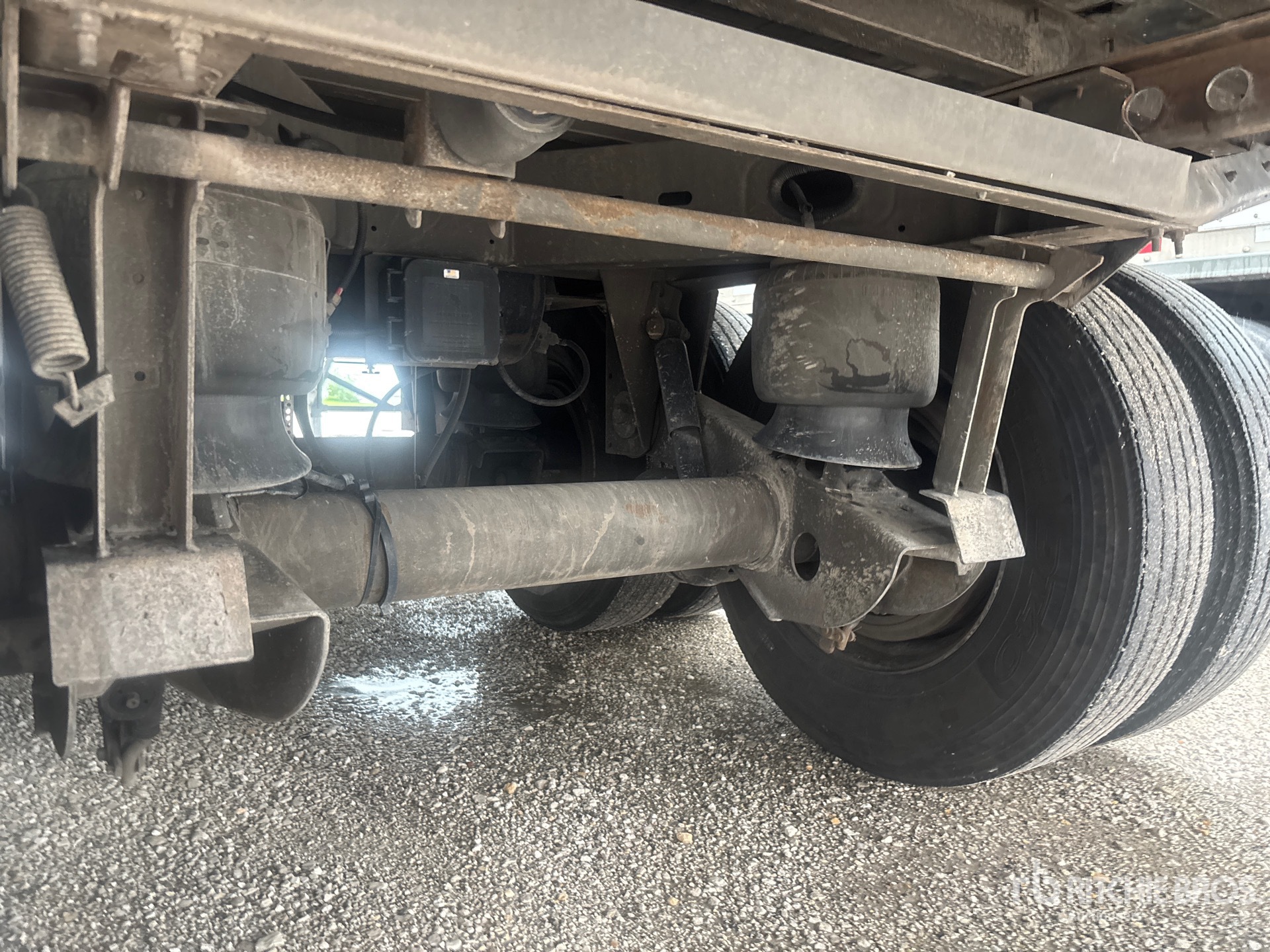 2023 Hyundai V12530152-AJS