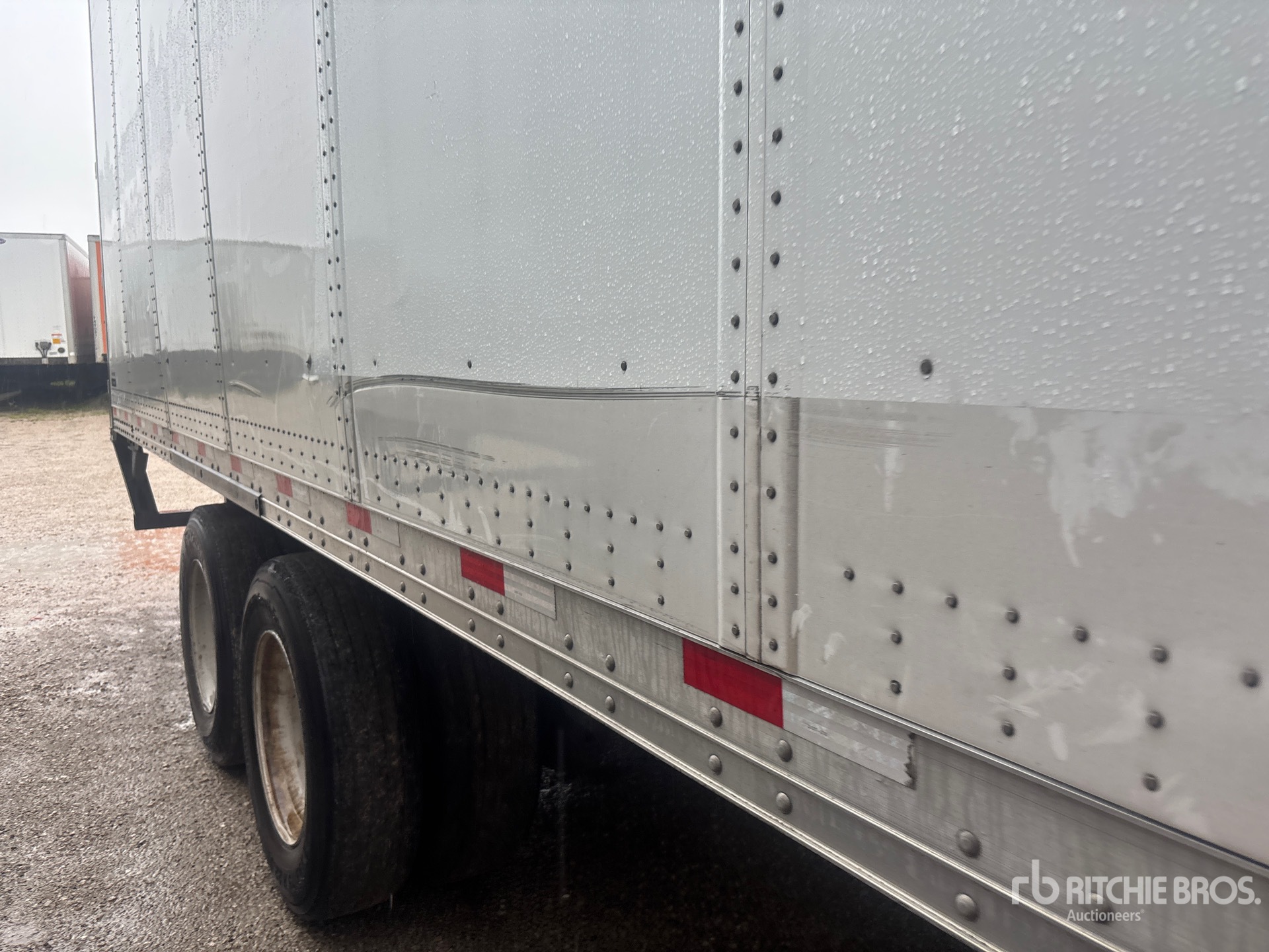 2023 Hyundai V12530152-AJS