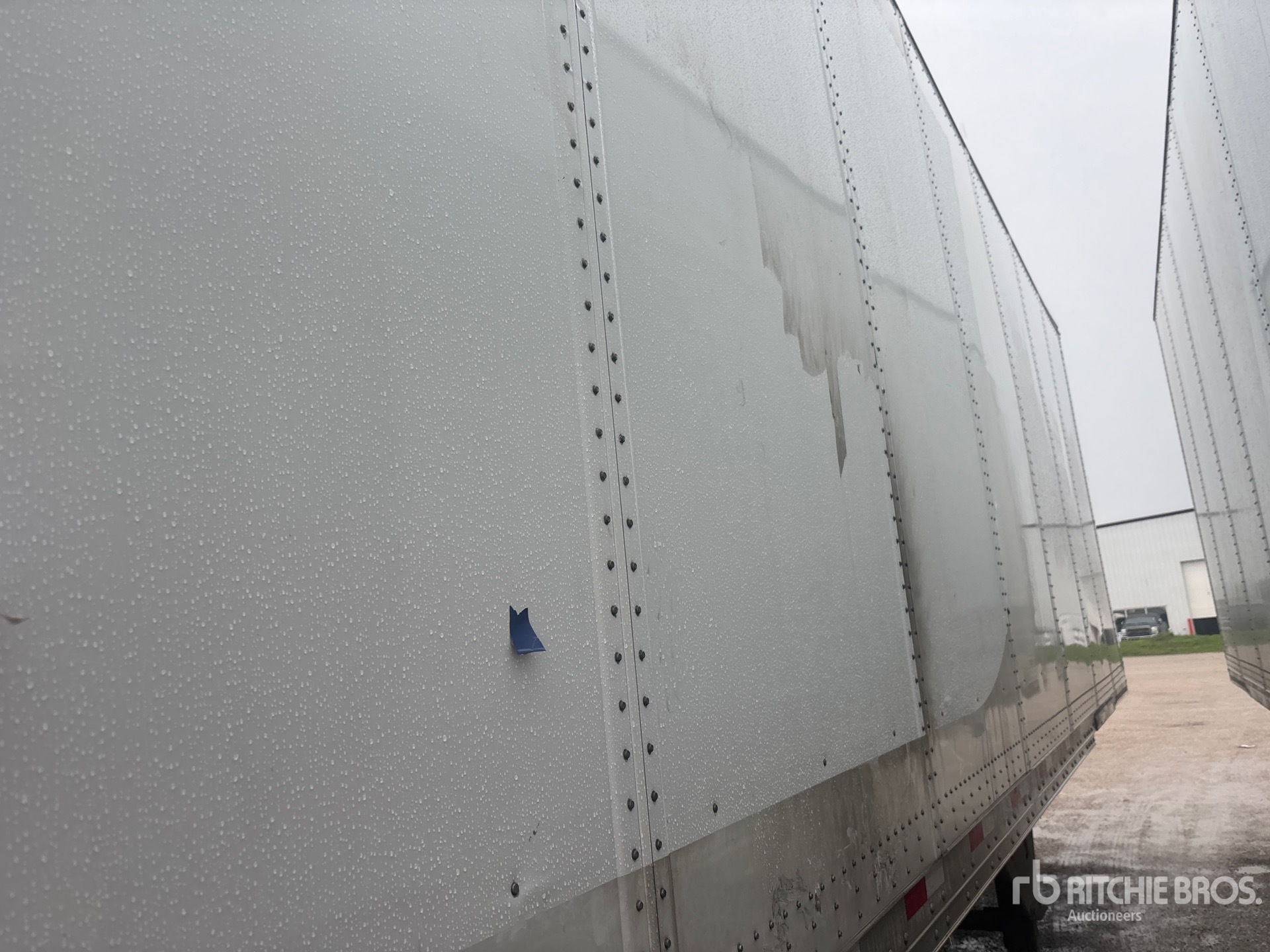 2023 Hyundai V12530152-AJS