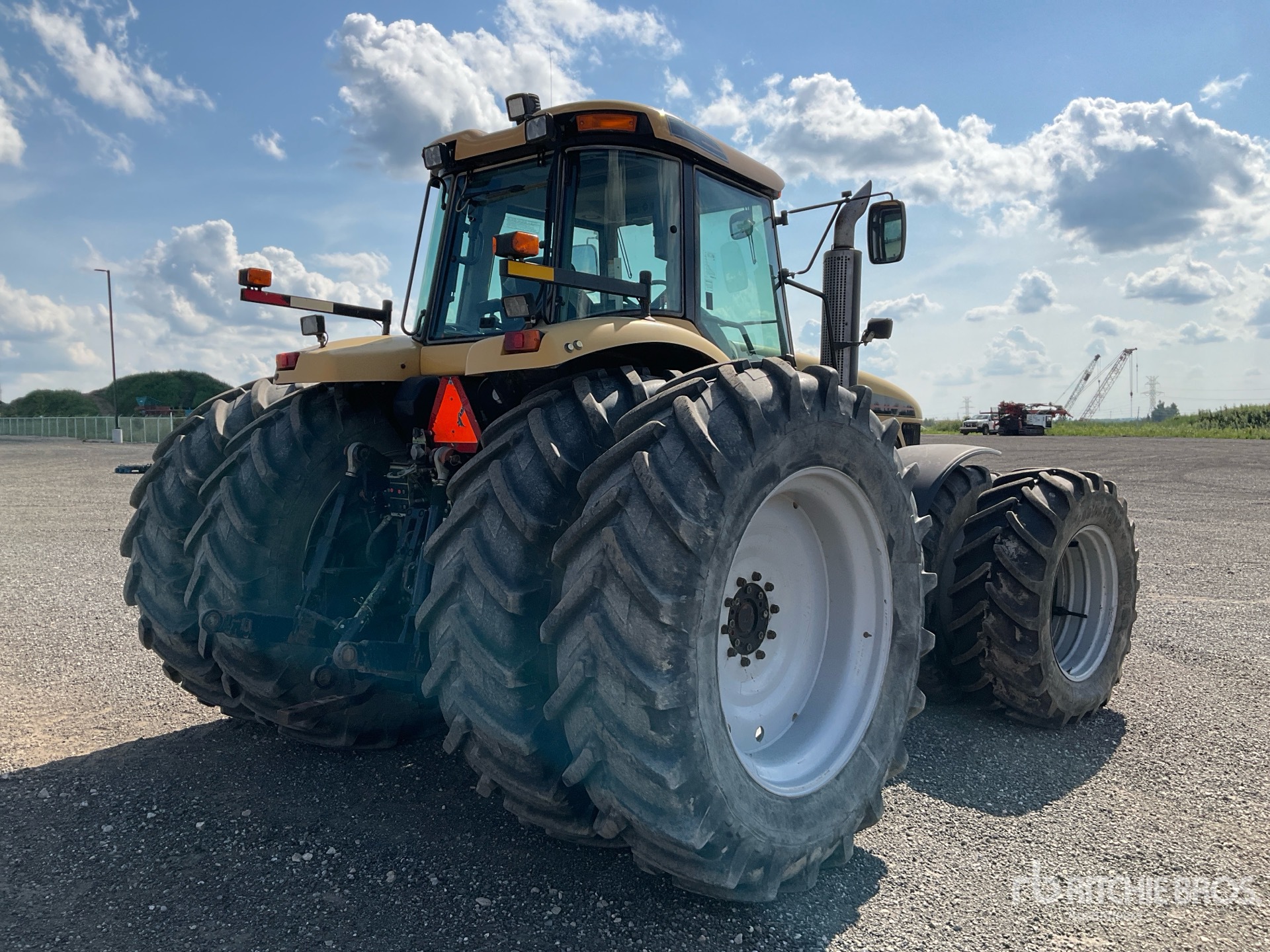 Challenger MT655D