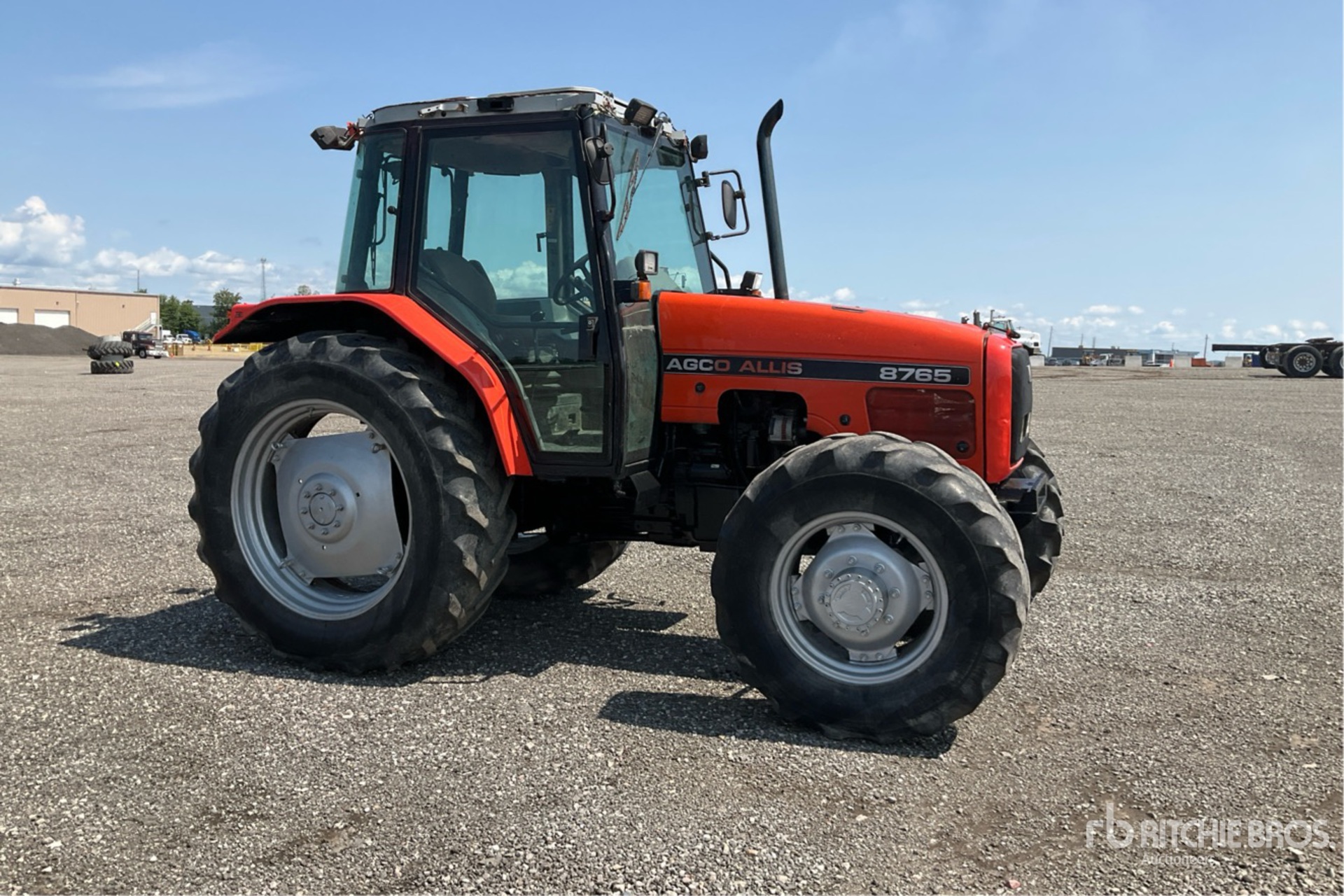 1999 Agco 8765