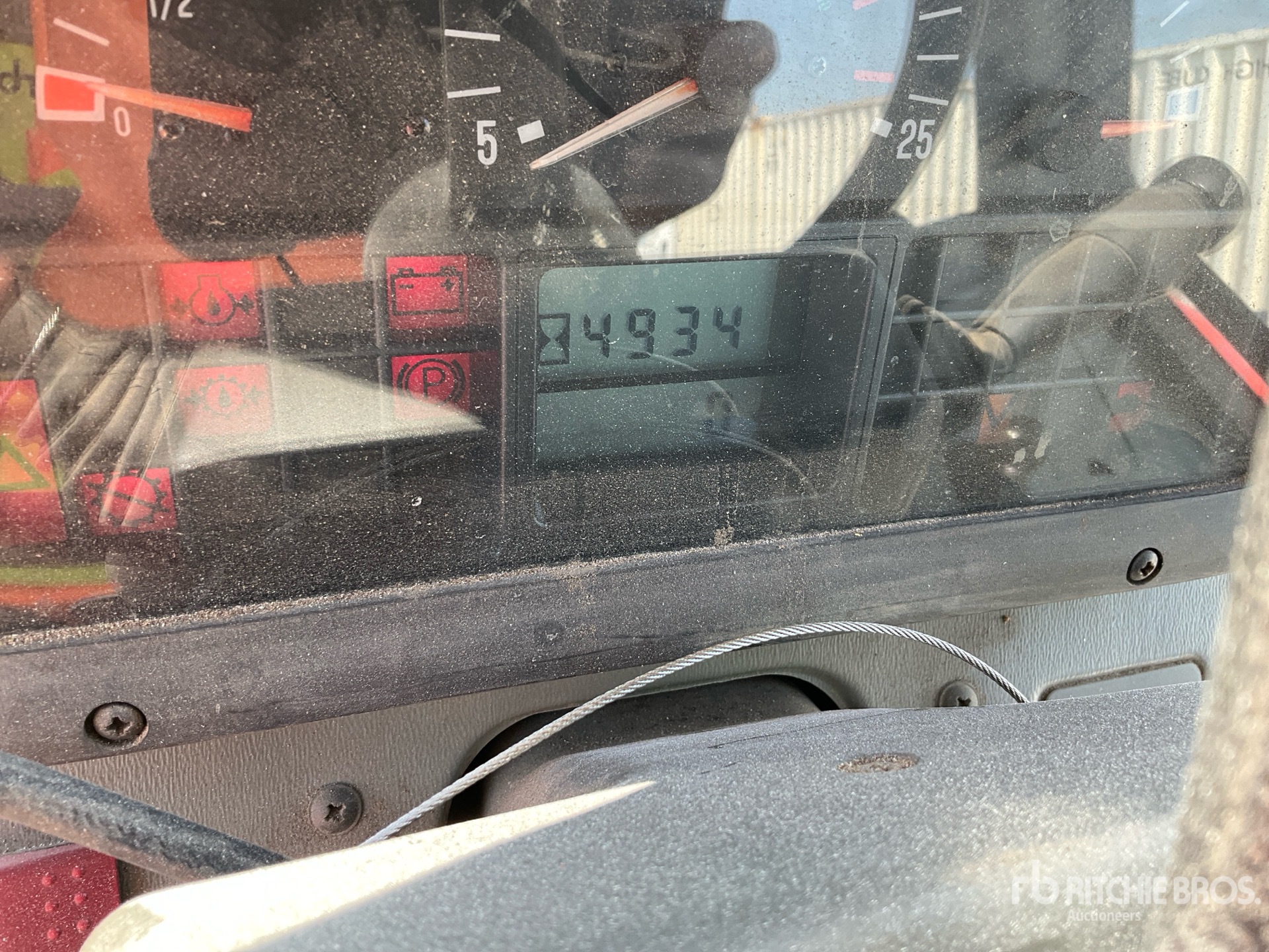 1999 Agco 8765