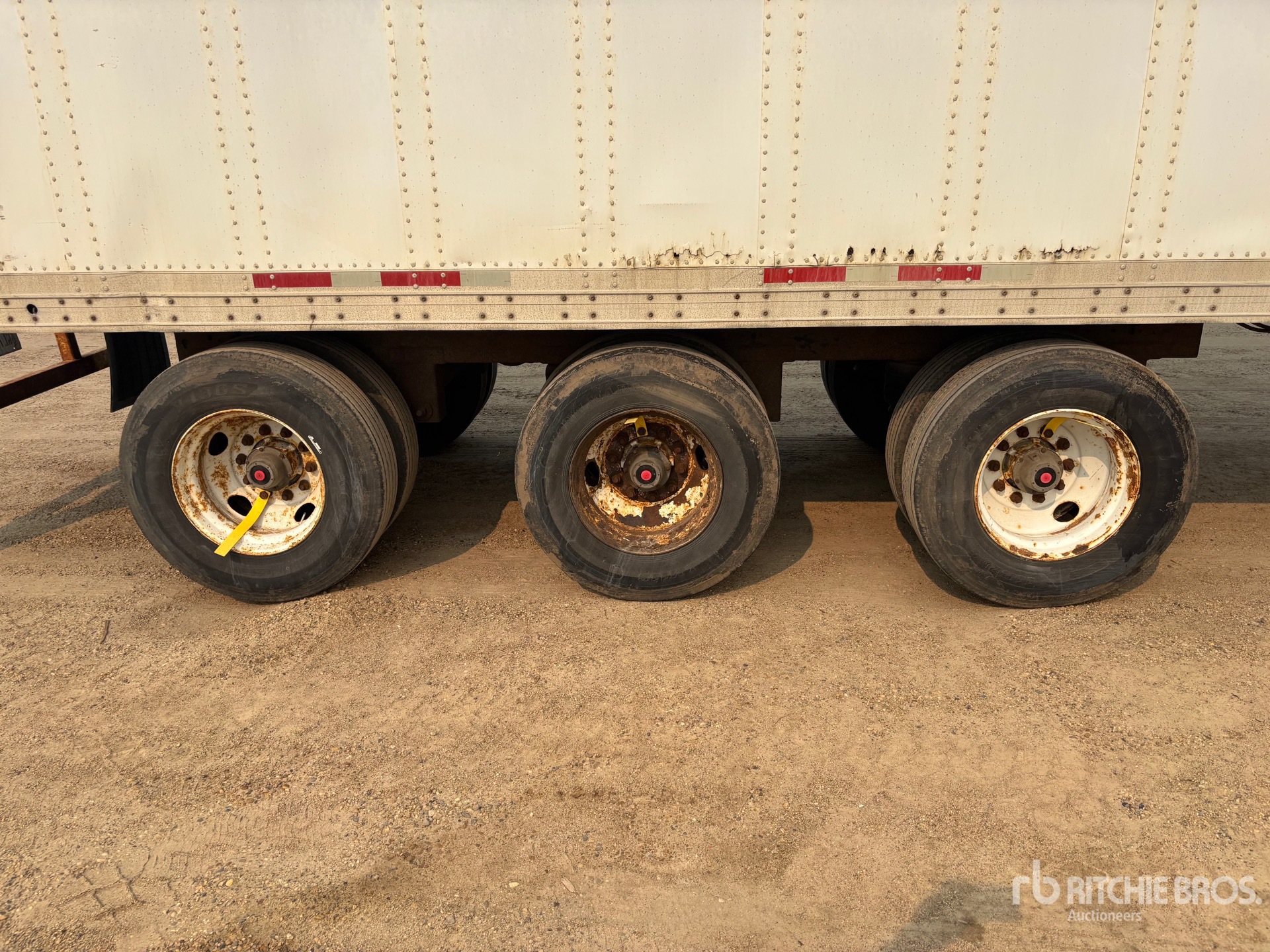 2000 Wabash 53 ft x 102 in Tri/A