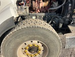 Underbody with Right Steer Tire