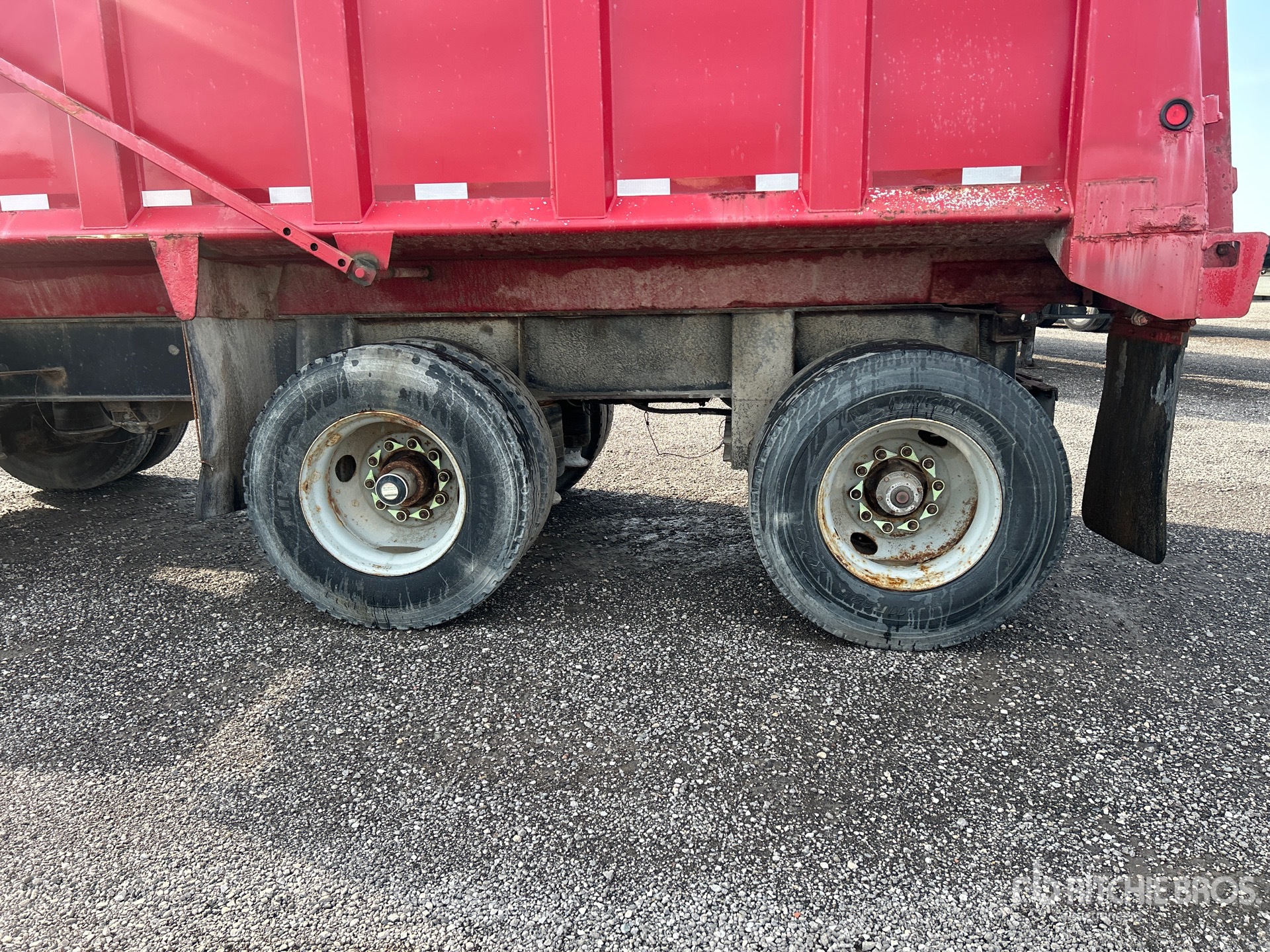 2003 J C Trailers 17 ft Tri/A
