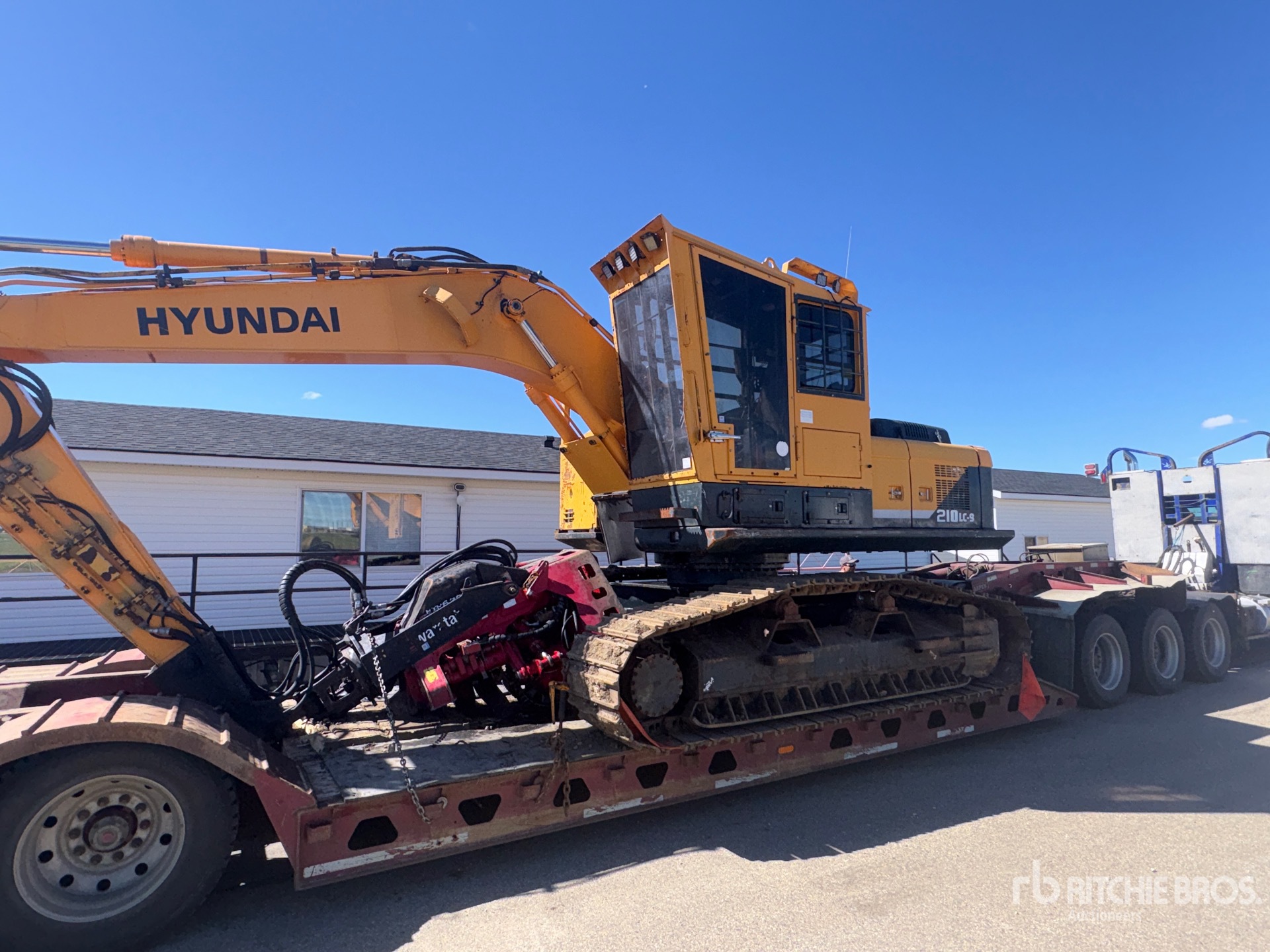 2012 Hyundai 210LC-9