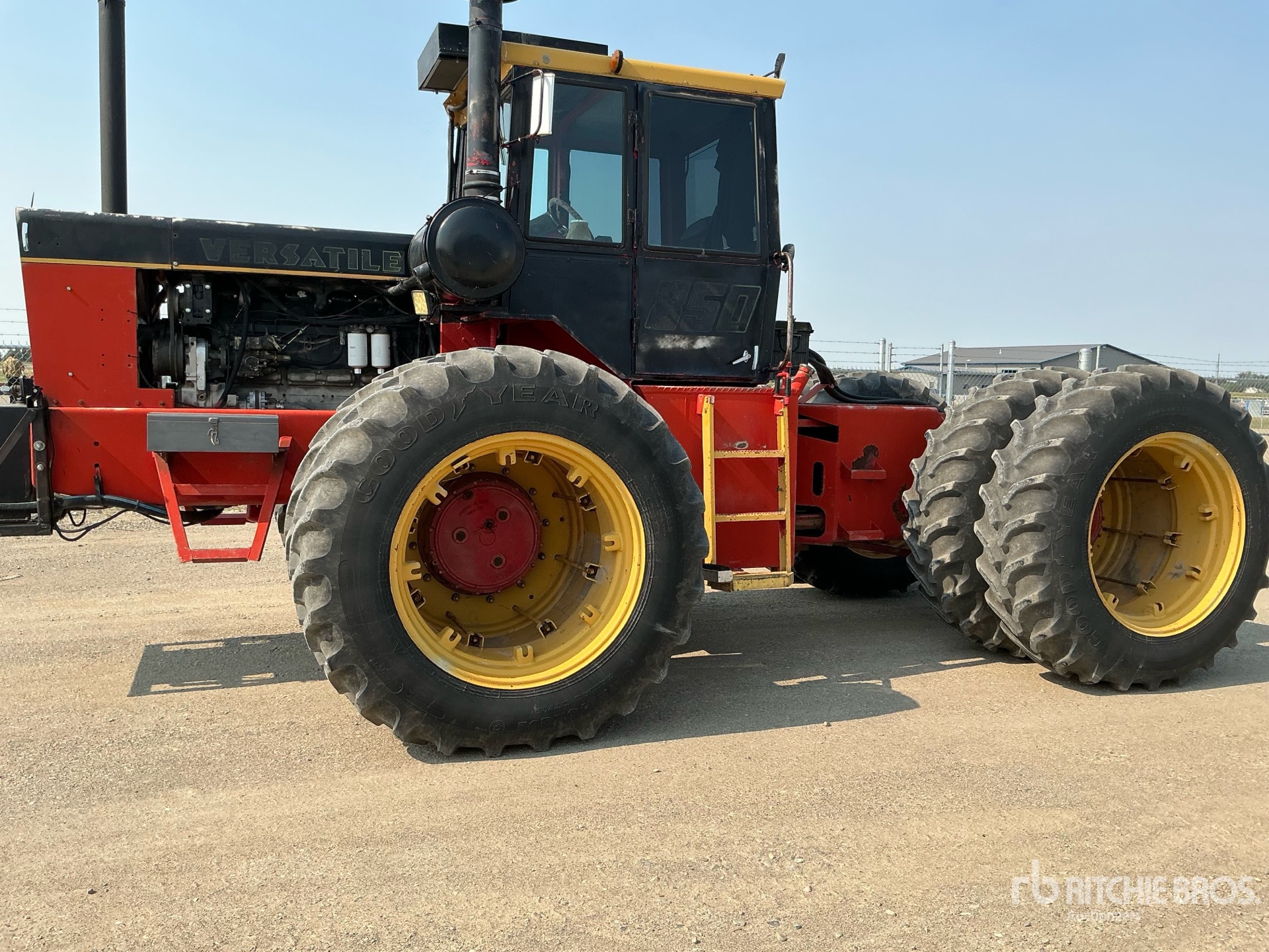 Versatile 835