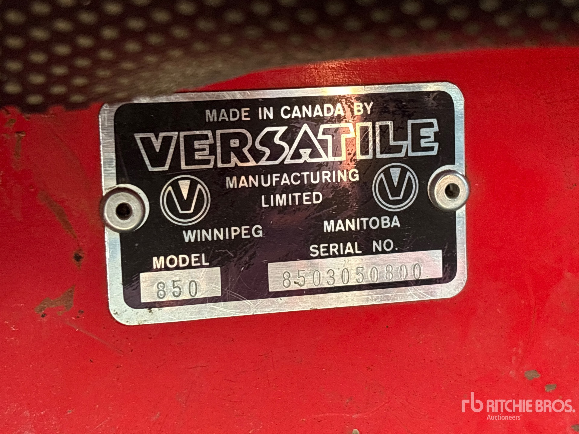 1975 Versatile 850
