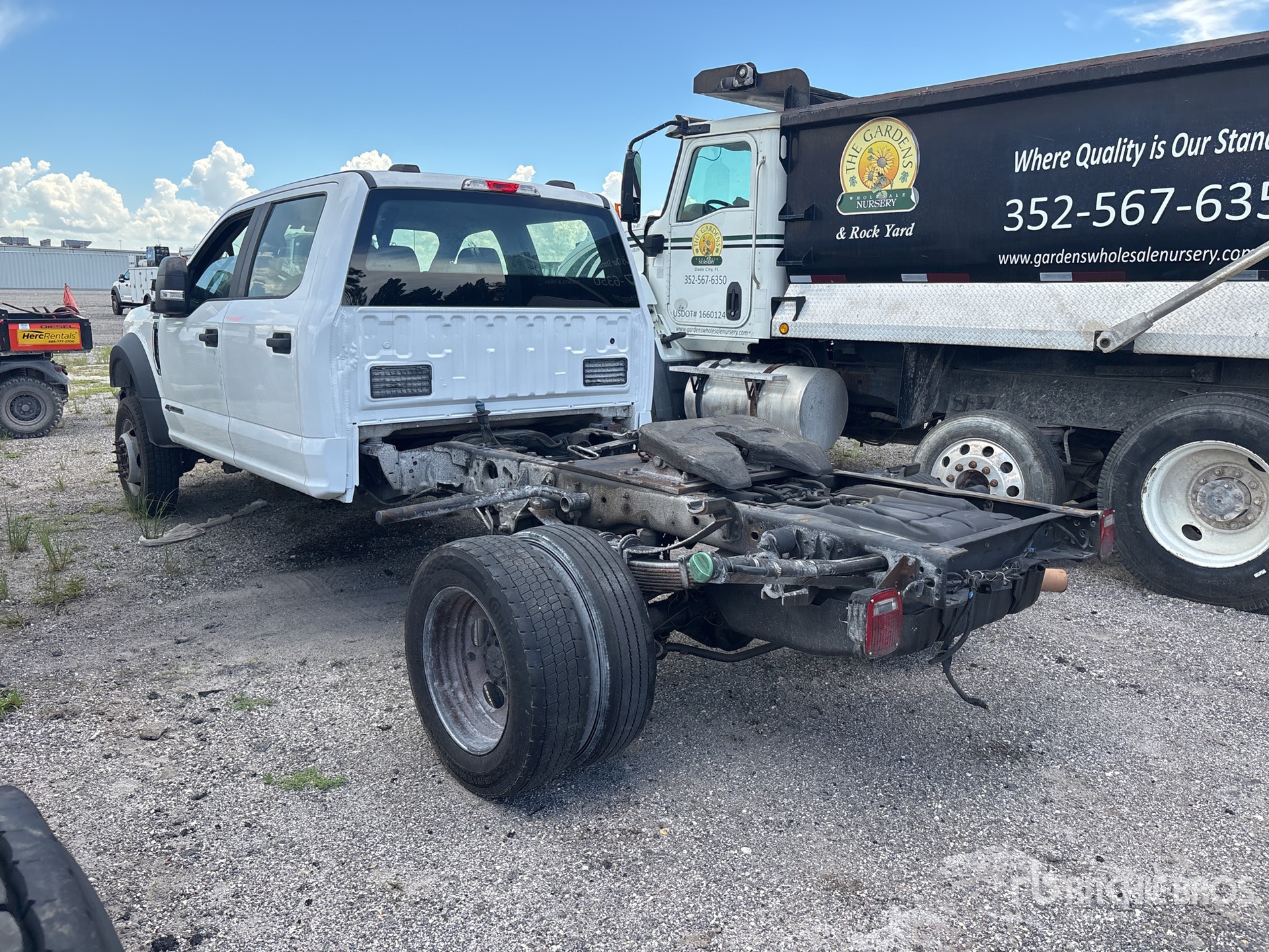 2022 Ford F-550 XL
