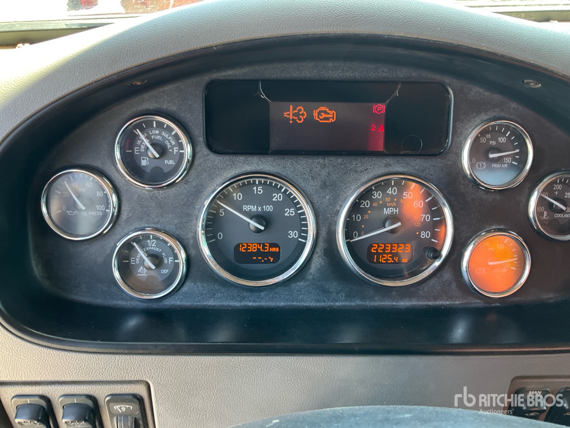 2013 Peterbilt 382