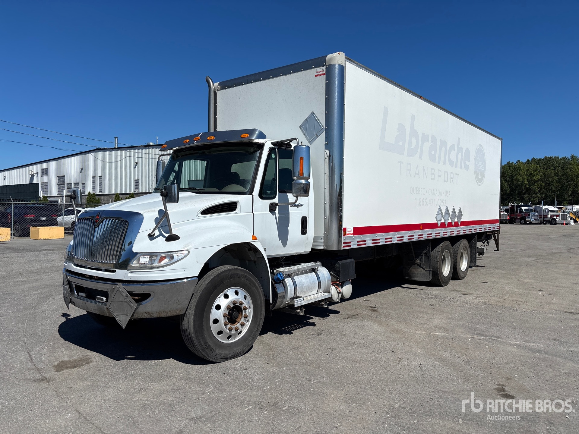 2019 International DuraStar 4400