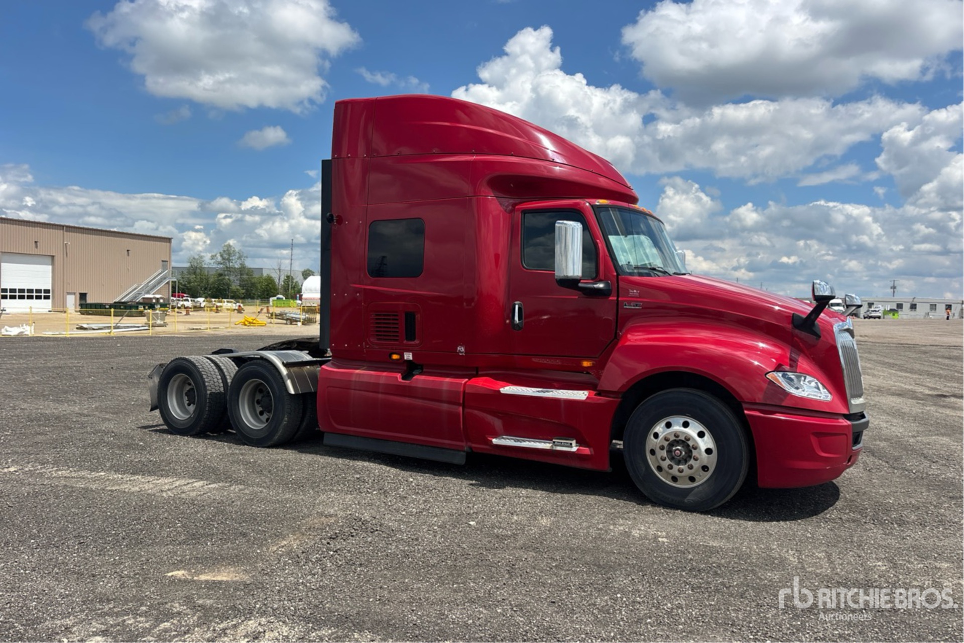 2019 International LT625