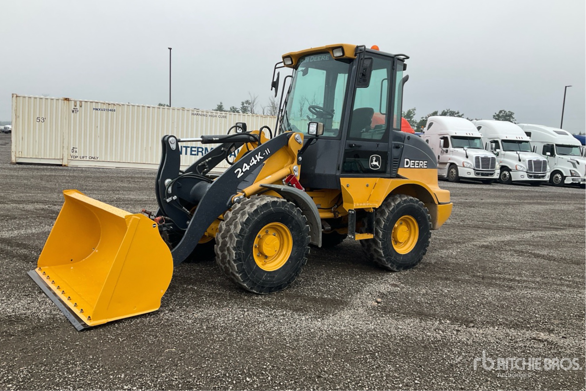 2017 John Deere 244K-II