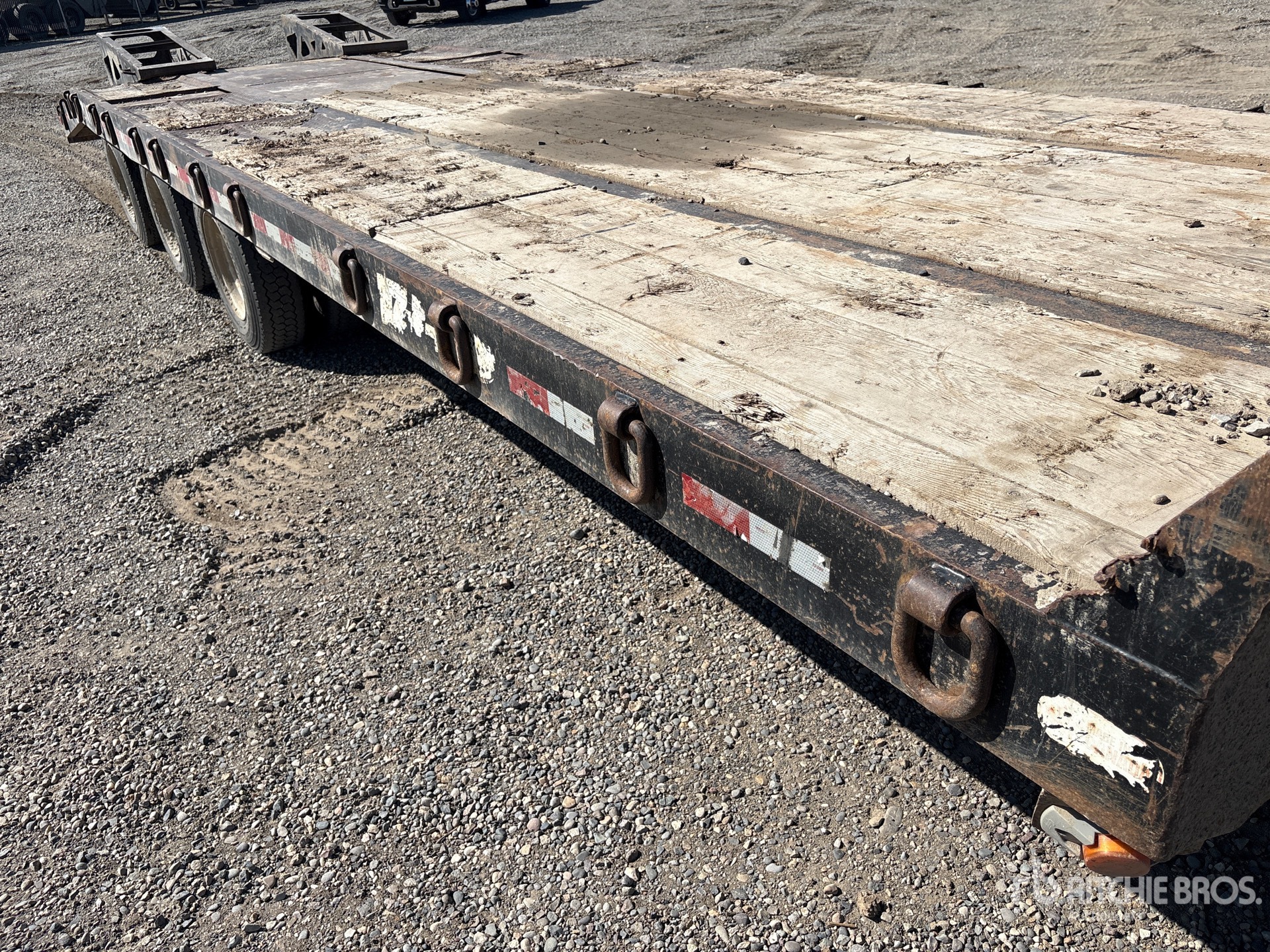 2012 BWS 25 ton 29 ft Tri/A