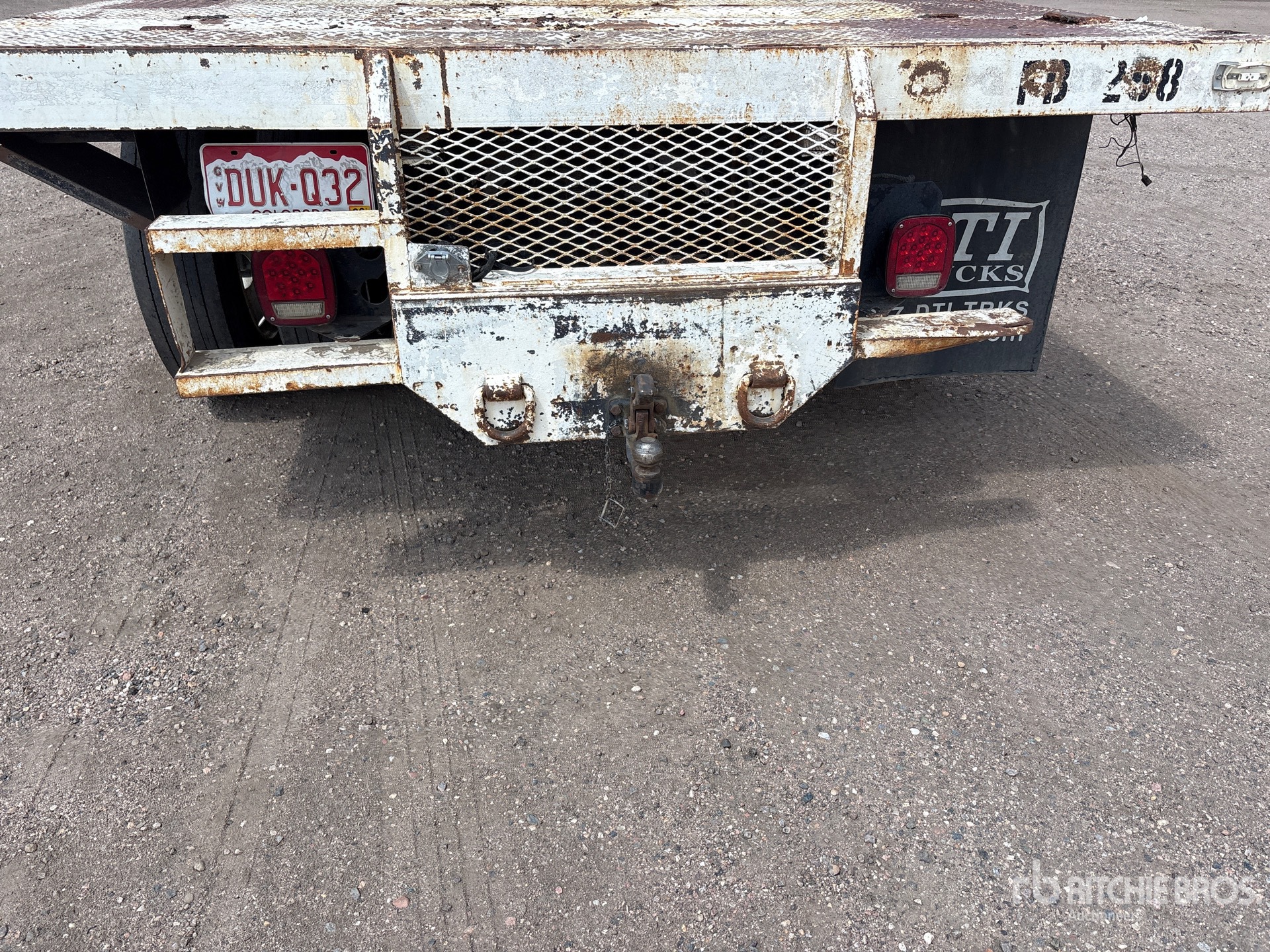 2019 Freightliner M2 106