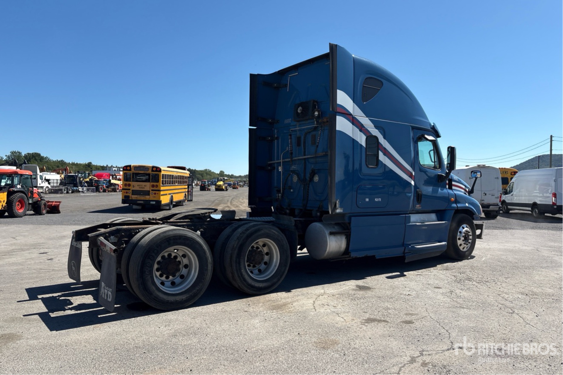2017 Freightliner CASCADIA 125