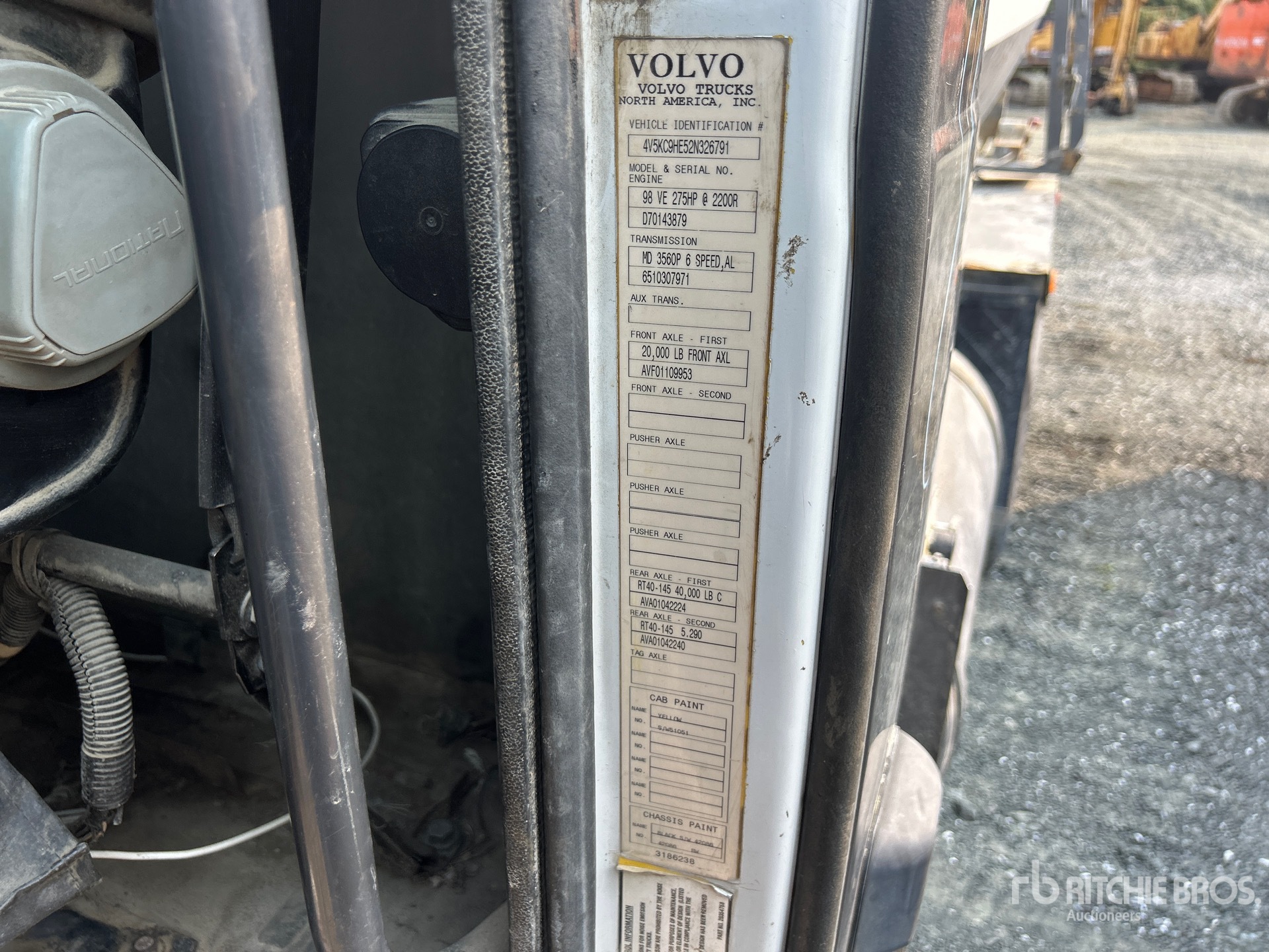 2002 Volvo VHD