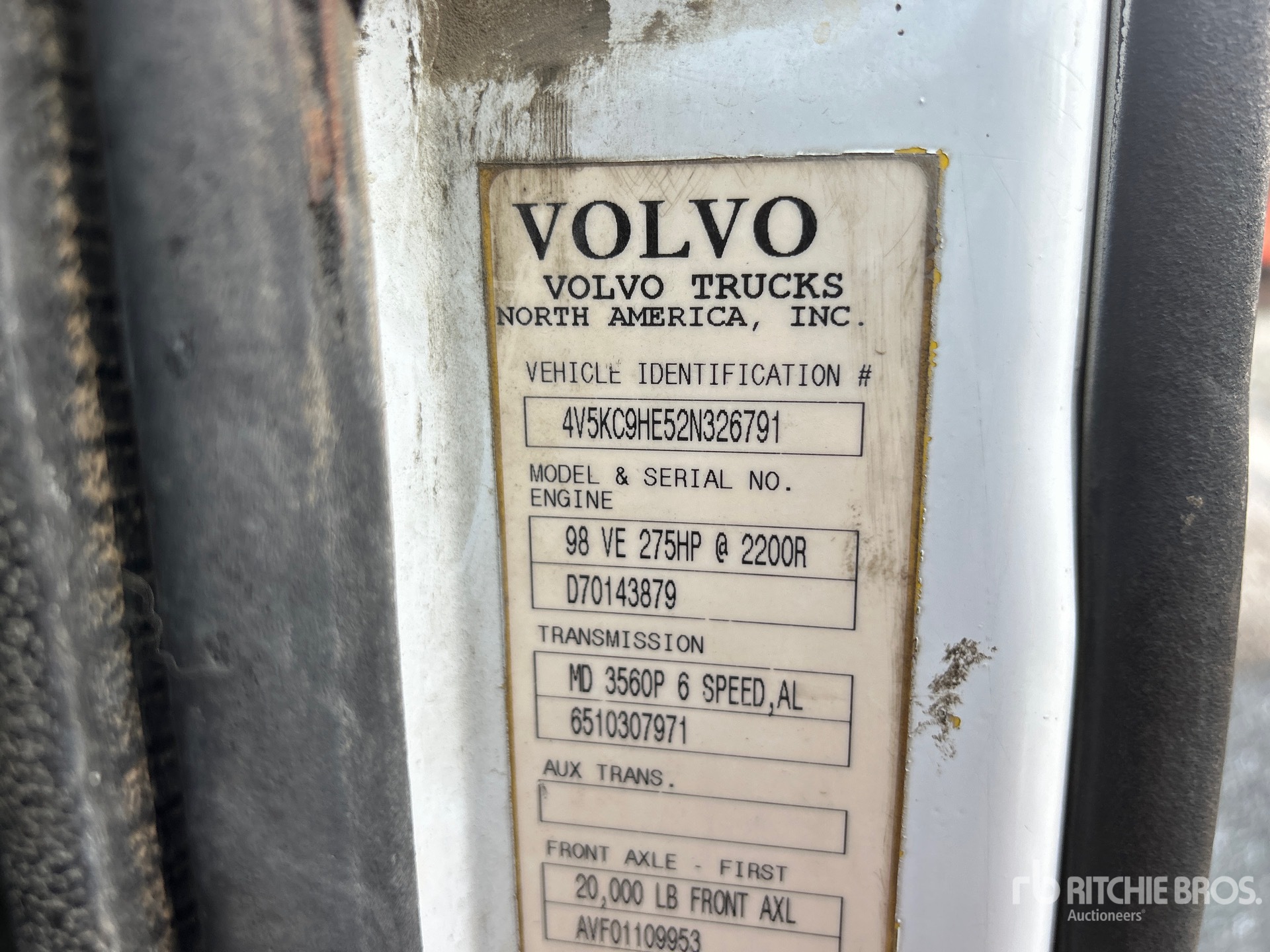2002 Volvo VHD