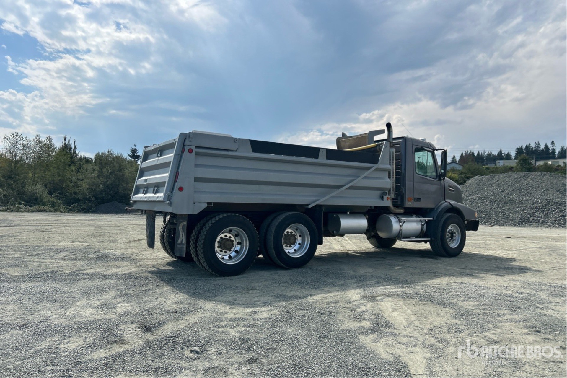 2007 Volvo VHD