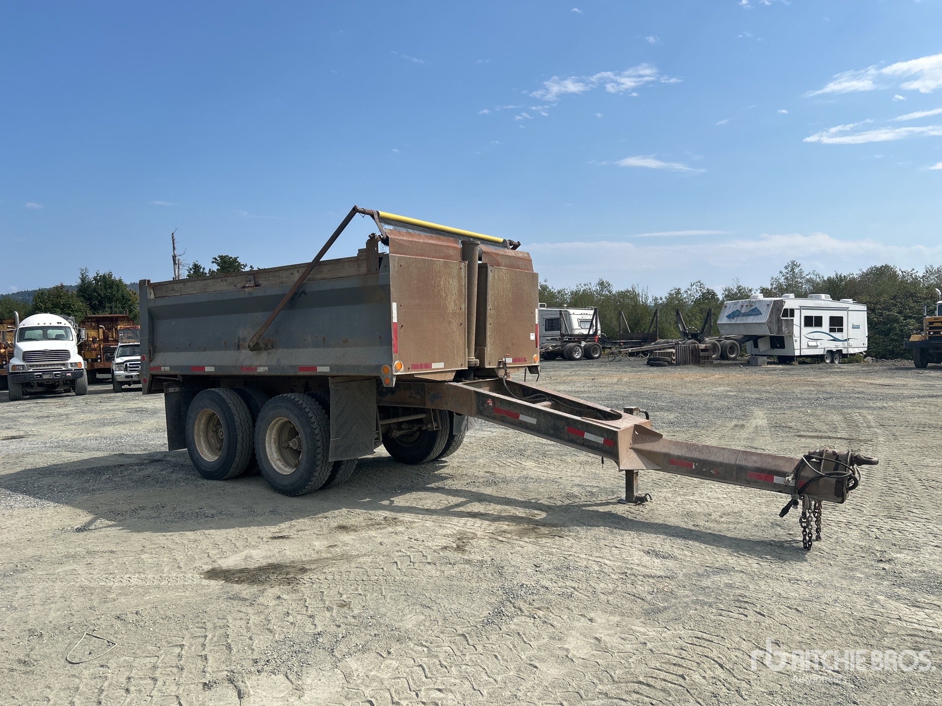 1989 Midland 14 ft T/A